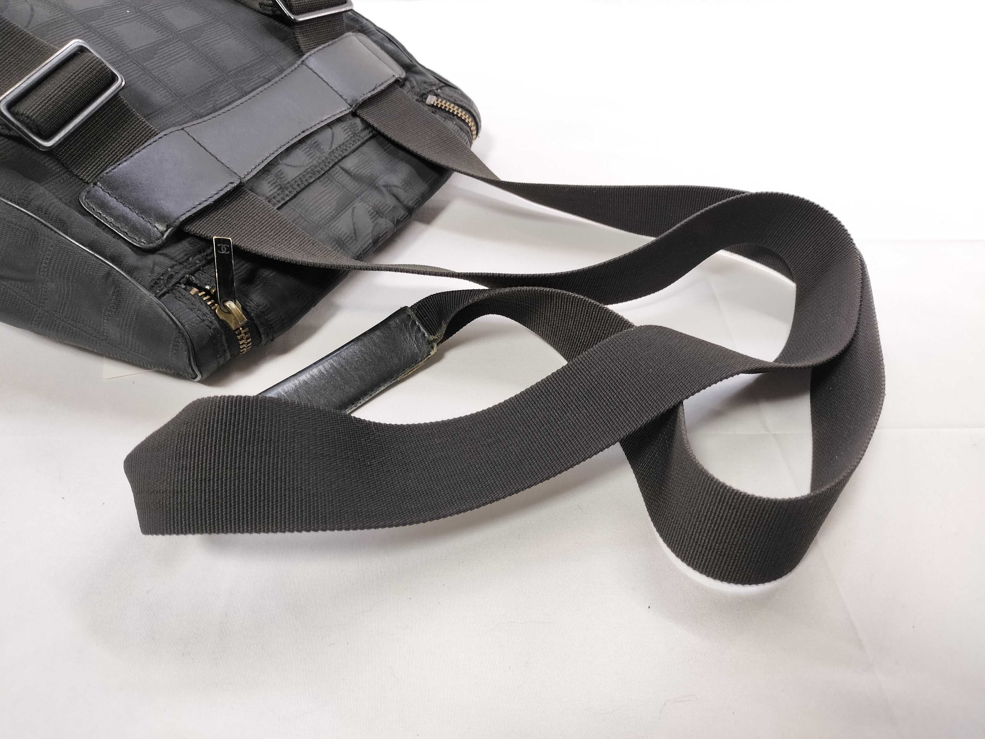 New Travel Line Backpack Shoulder Bag — view 3