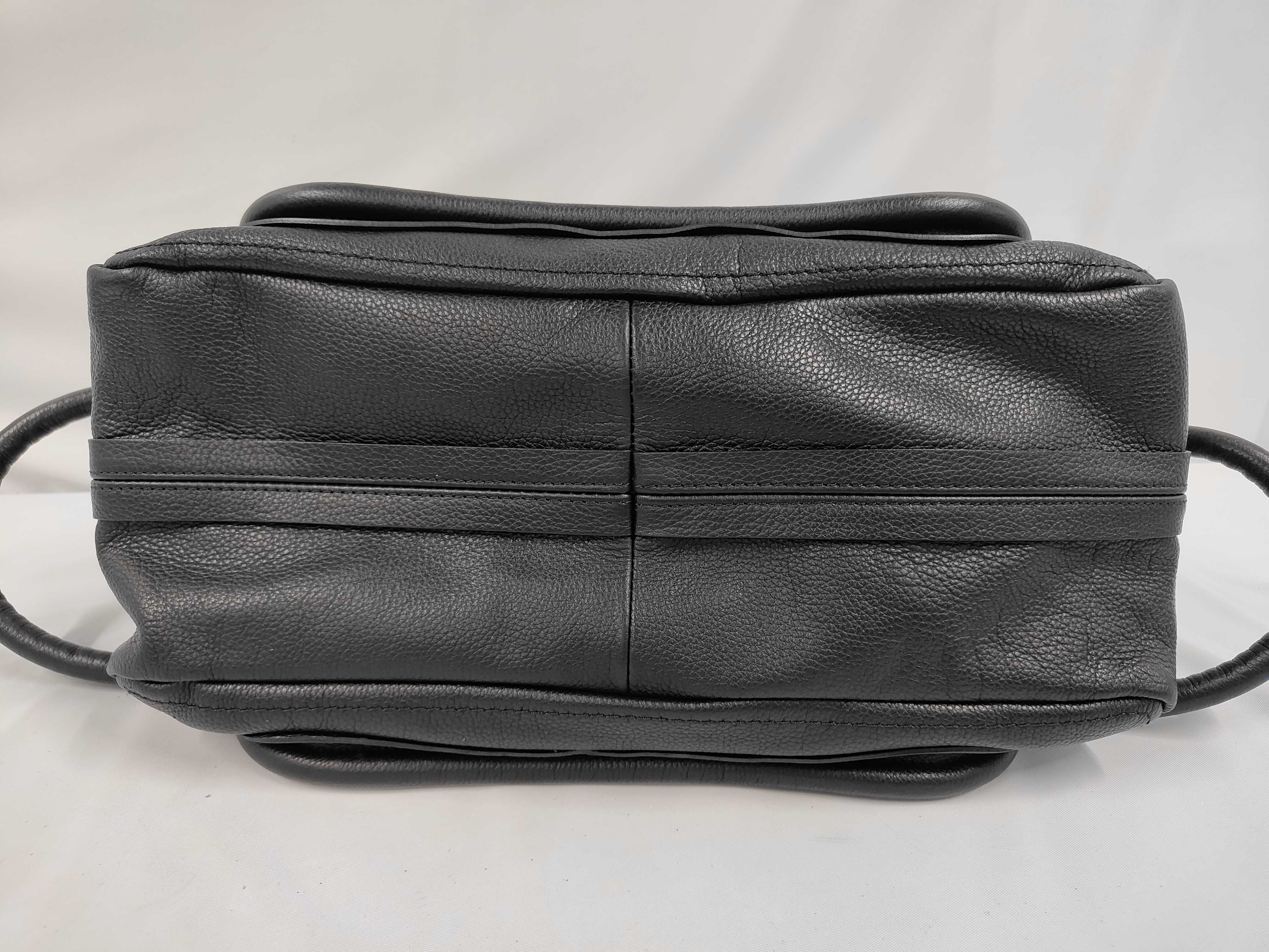 Noir 2-way handbag — view 3