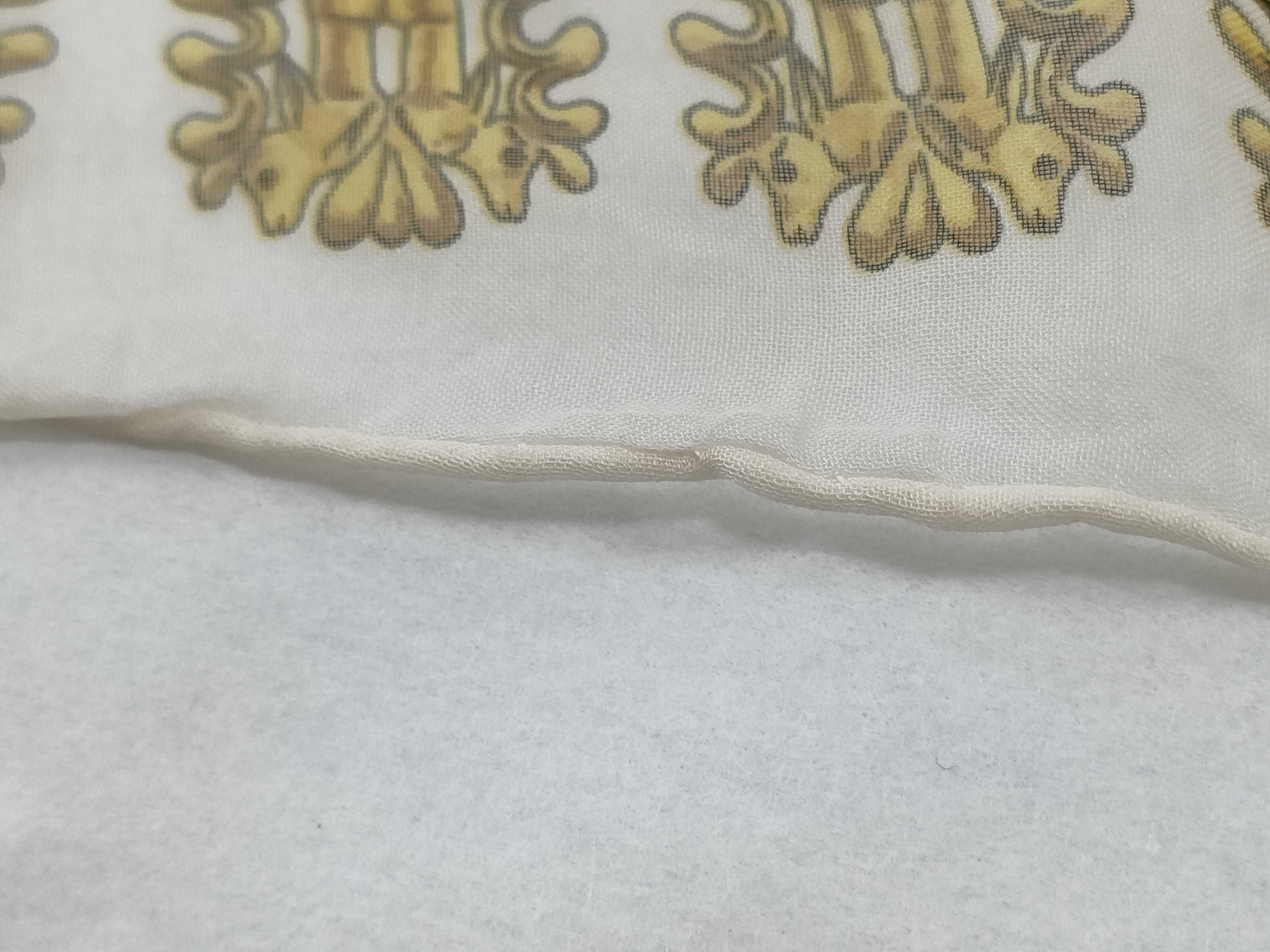 Carre 45 LES CAVALIERS DOR (Golden Knights) Scarf and other accessories — view 12