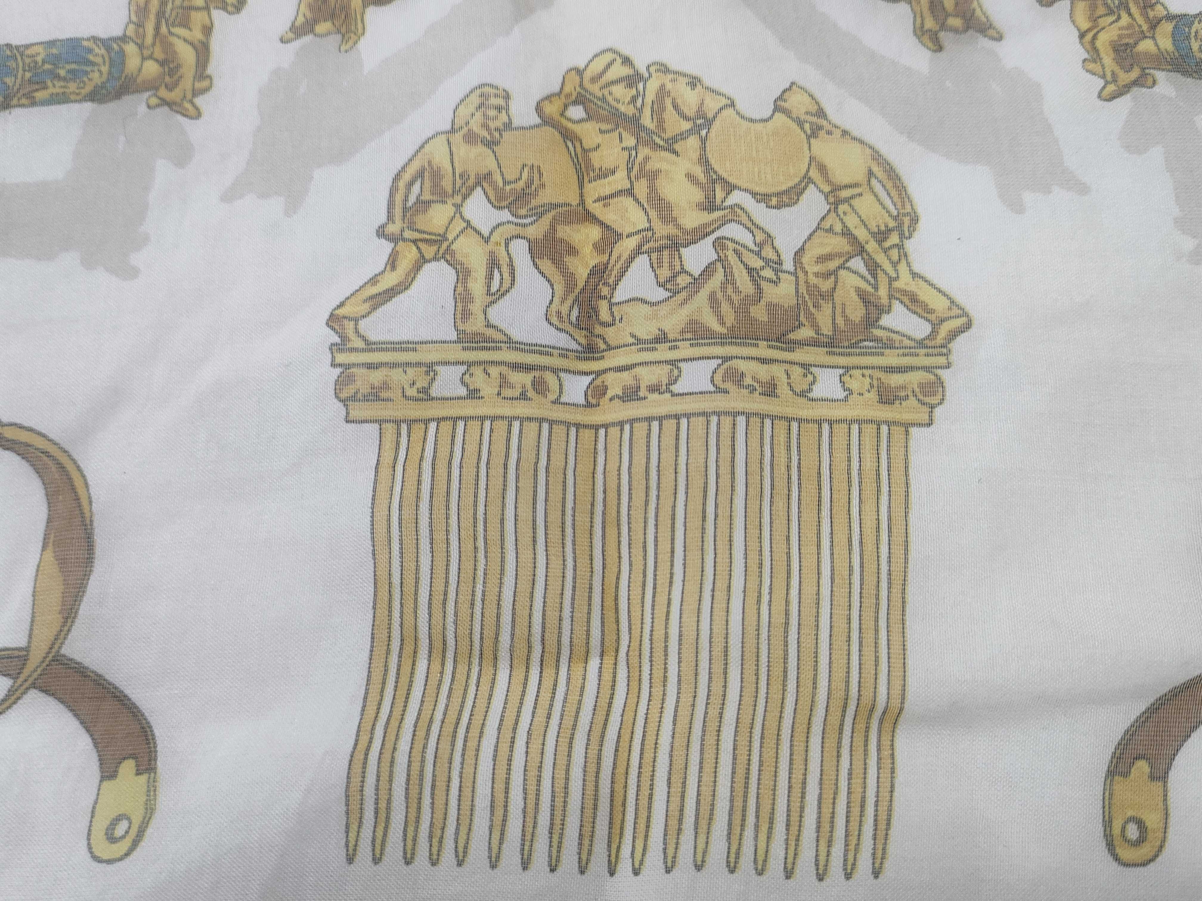 Carre 45 LES CAVALIERS DOR (Golden Knights) Scarf and other accessories — view 8