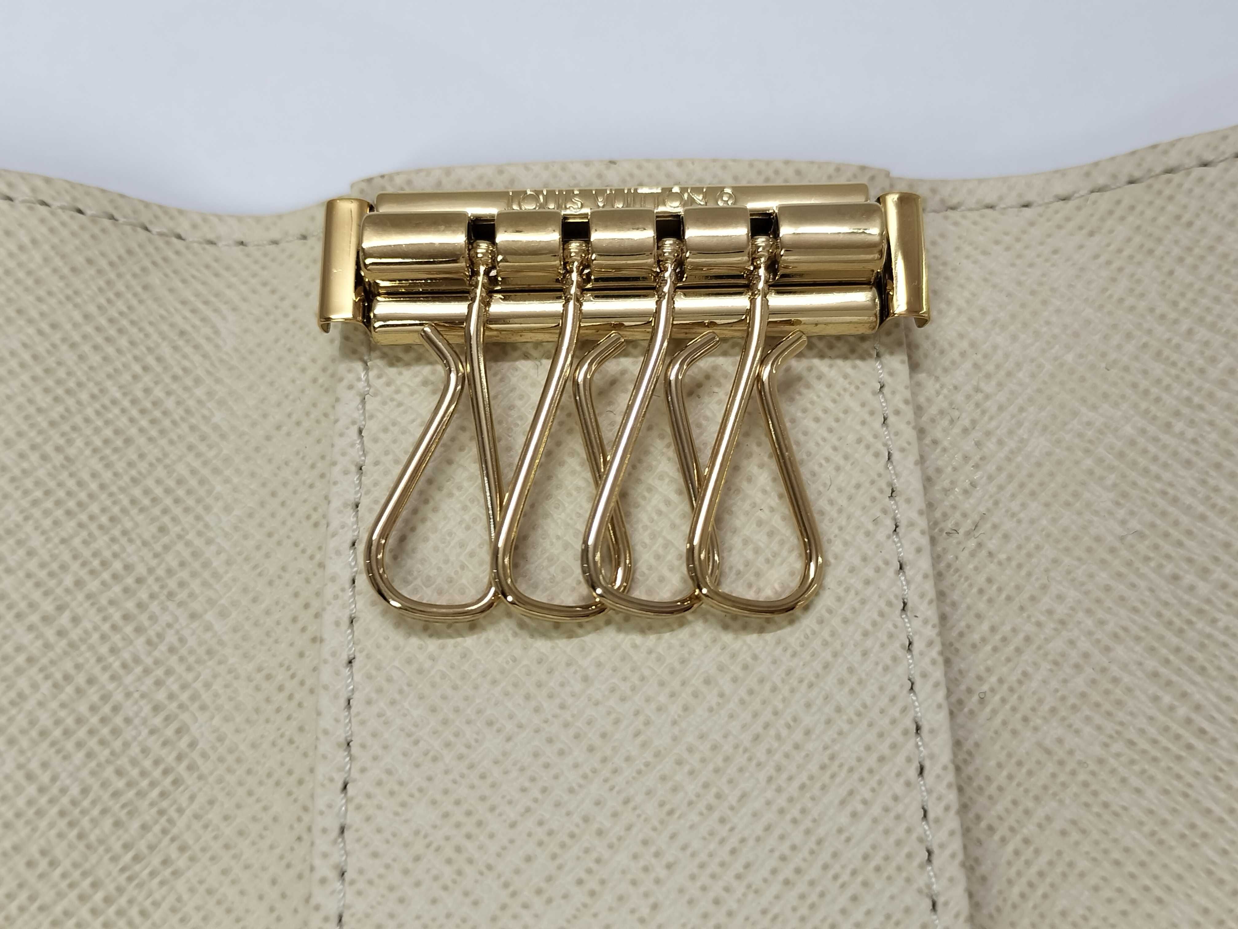 Damier Azur Multicles 4 Key Case — view 9
