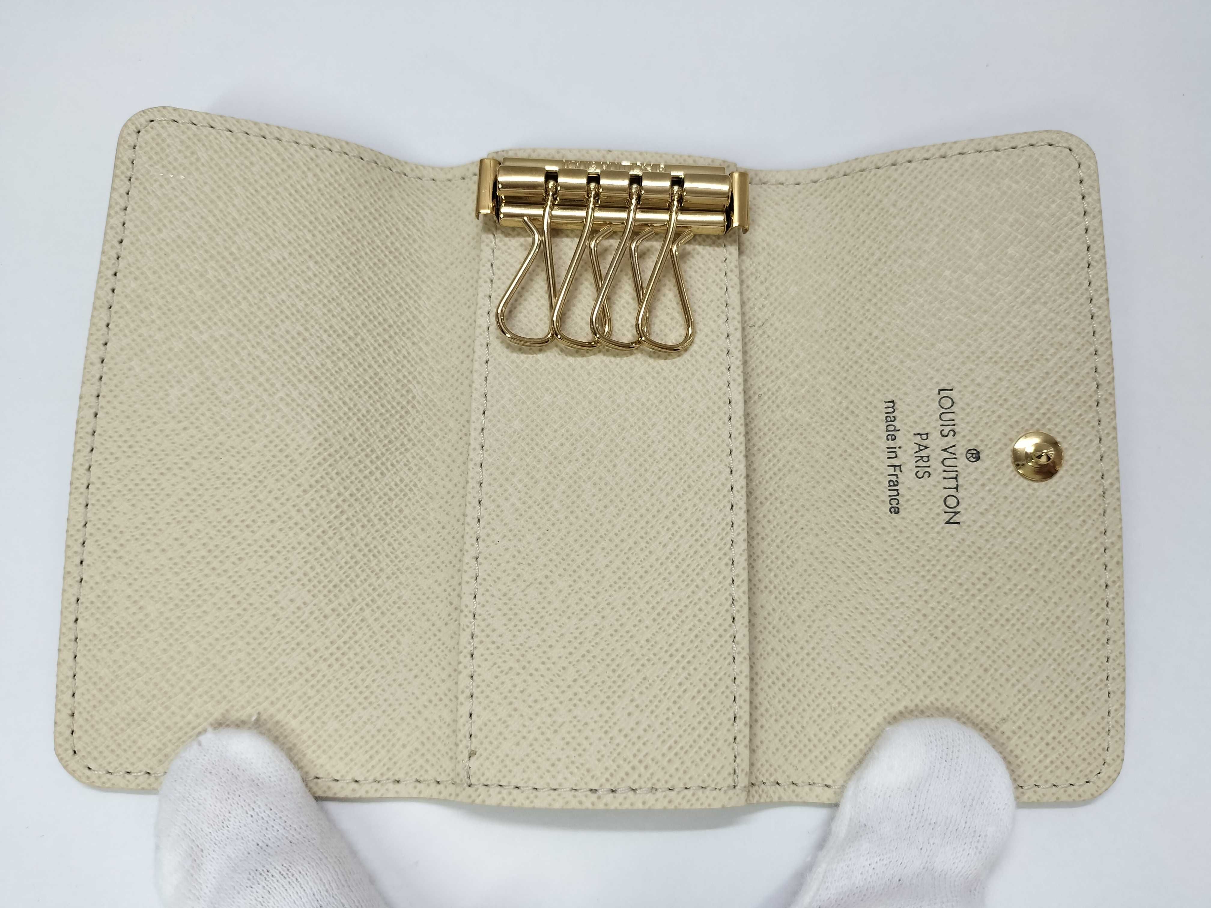 Damier Azur Multicles 4 Key Case — view 10