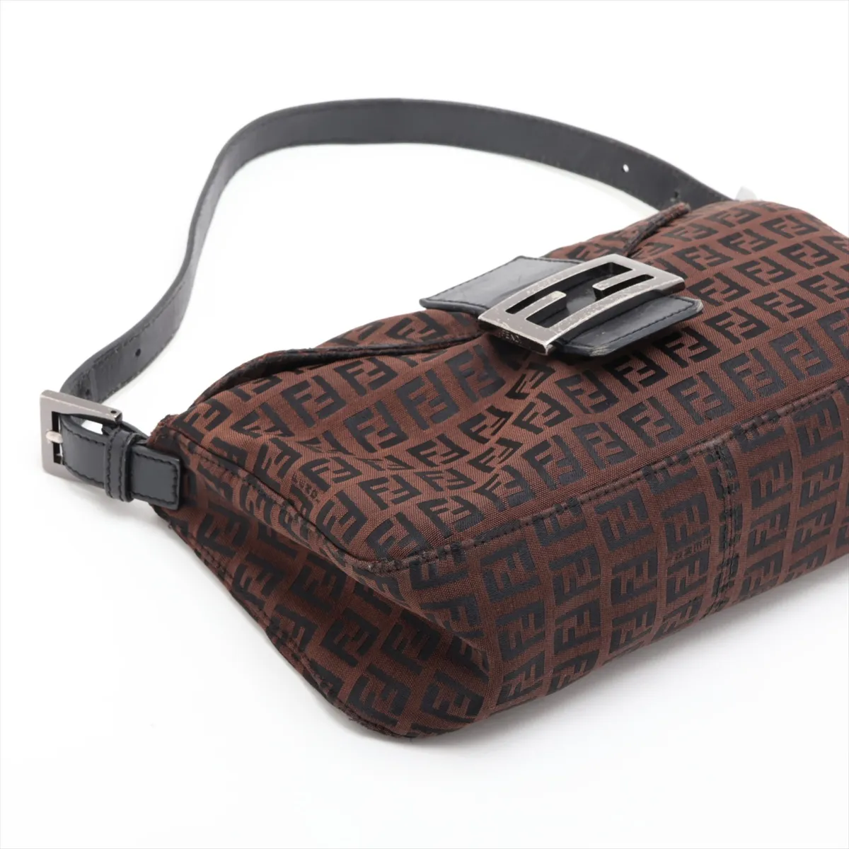 Zucca 8BR003 Canvas x Leather Shoulder Bag Brown — view 4
