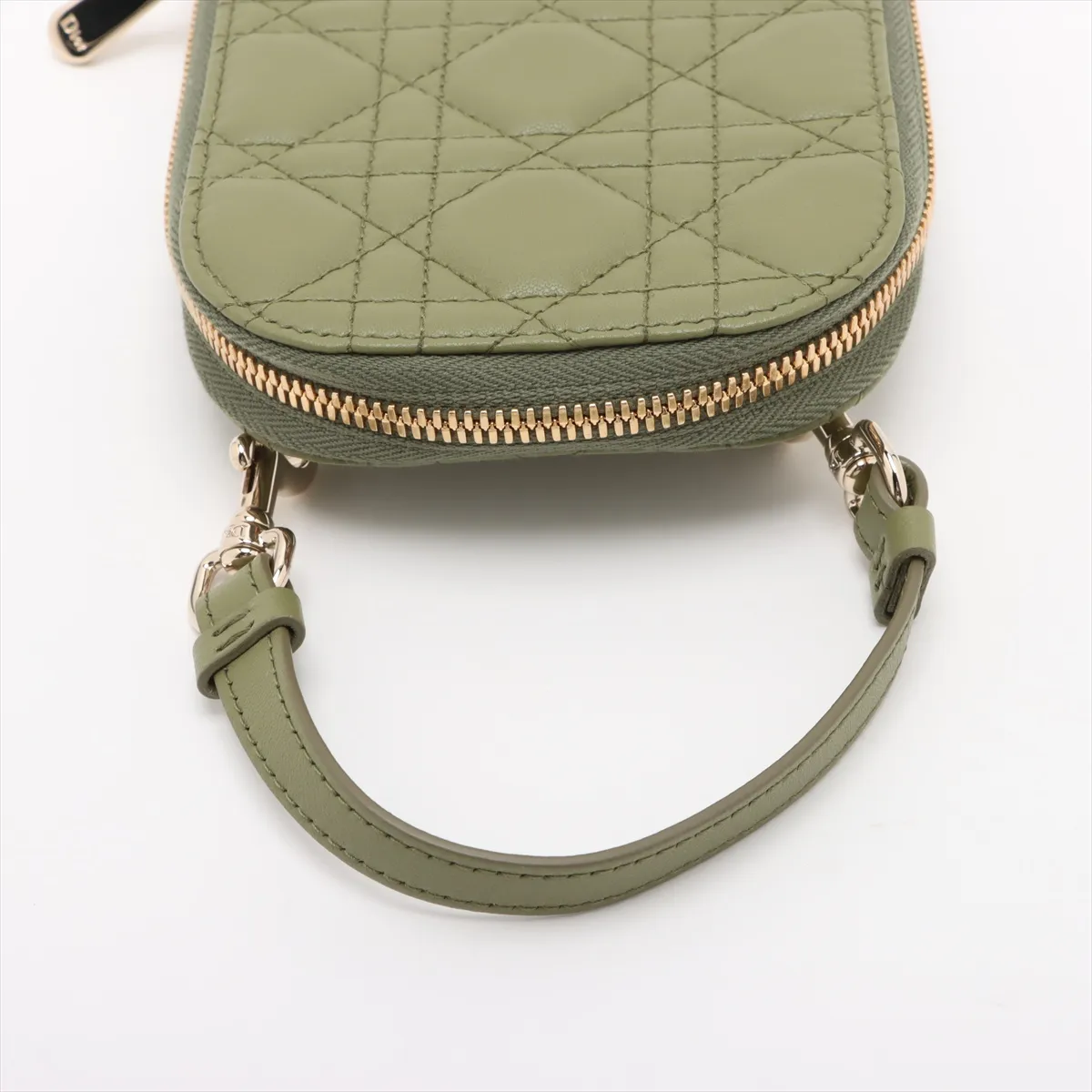 Cannage Phone Holder Leather Phone Holder Green No Strap — view 5