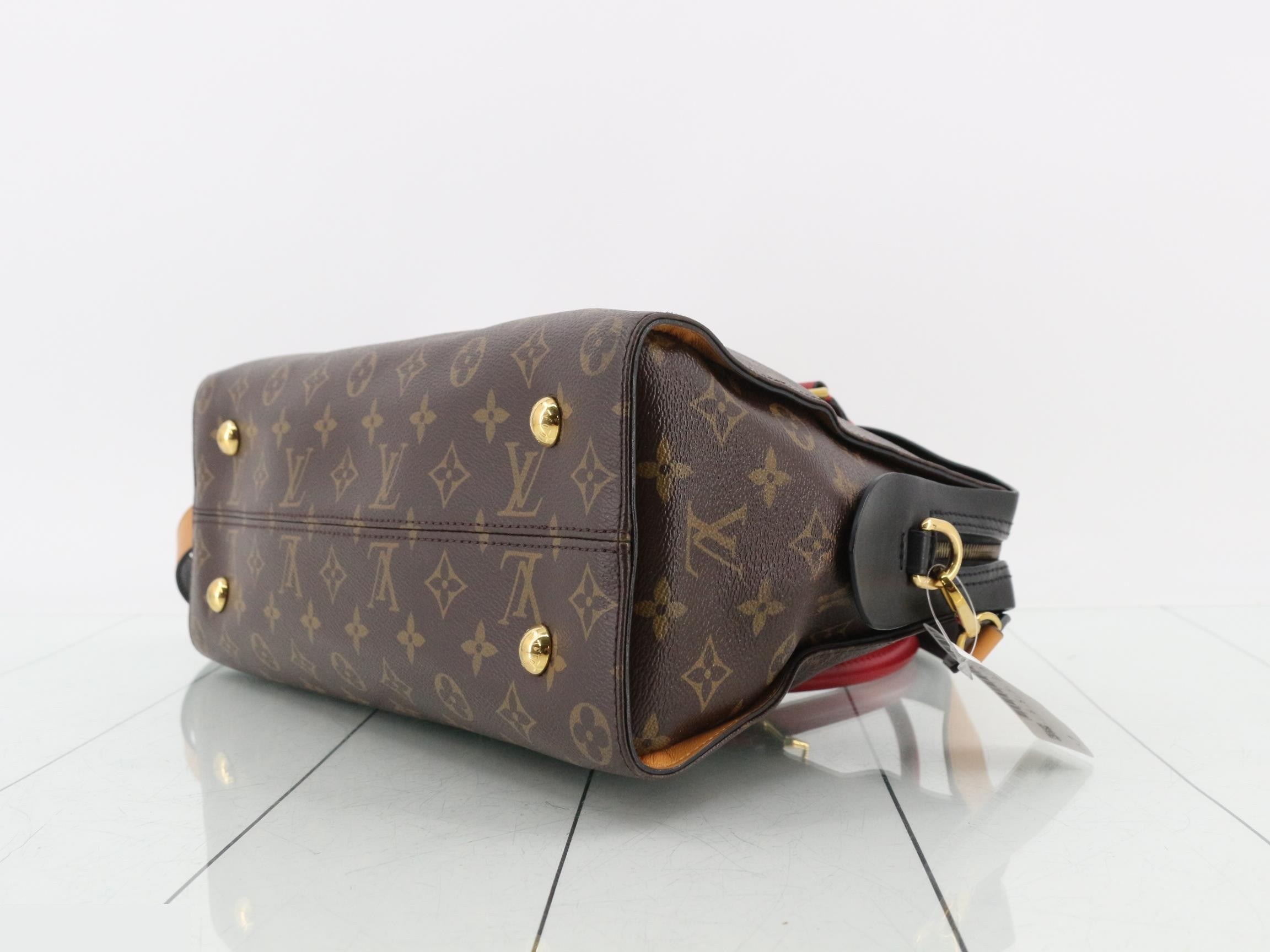 Monogram Tuileries Tote Noir 2-Way Shoulder — view 6