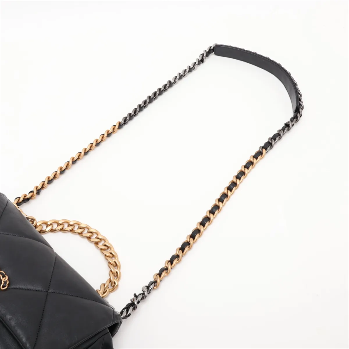 19 Lambskin Chain Shoulder Bag Black Gold x Silver Hardware E0H9XTPJ Random Plate AS1160 — view 5