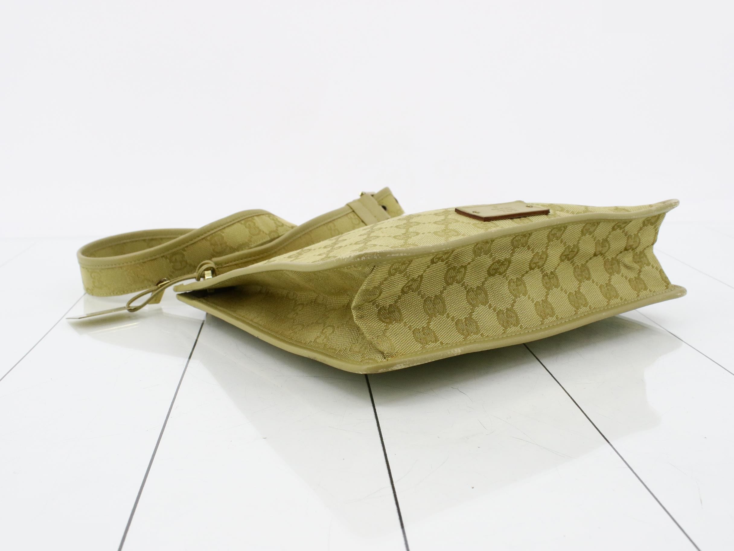 GG Canvas (Bag) - Shoulder Bag — view 5