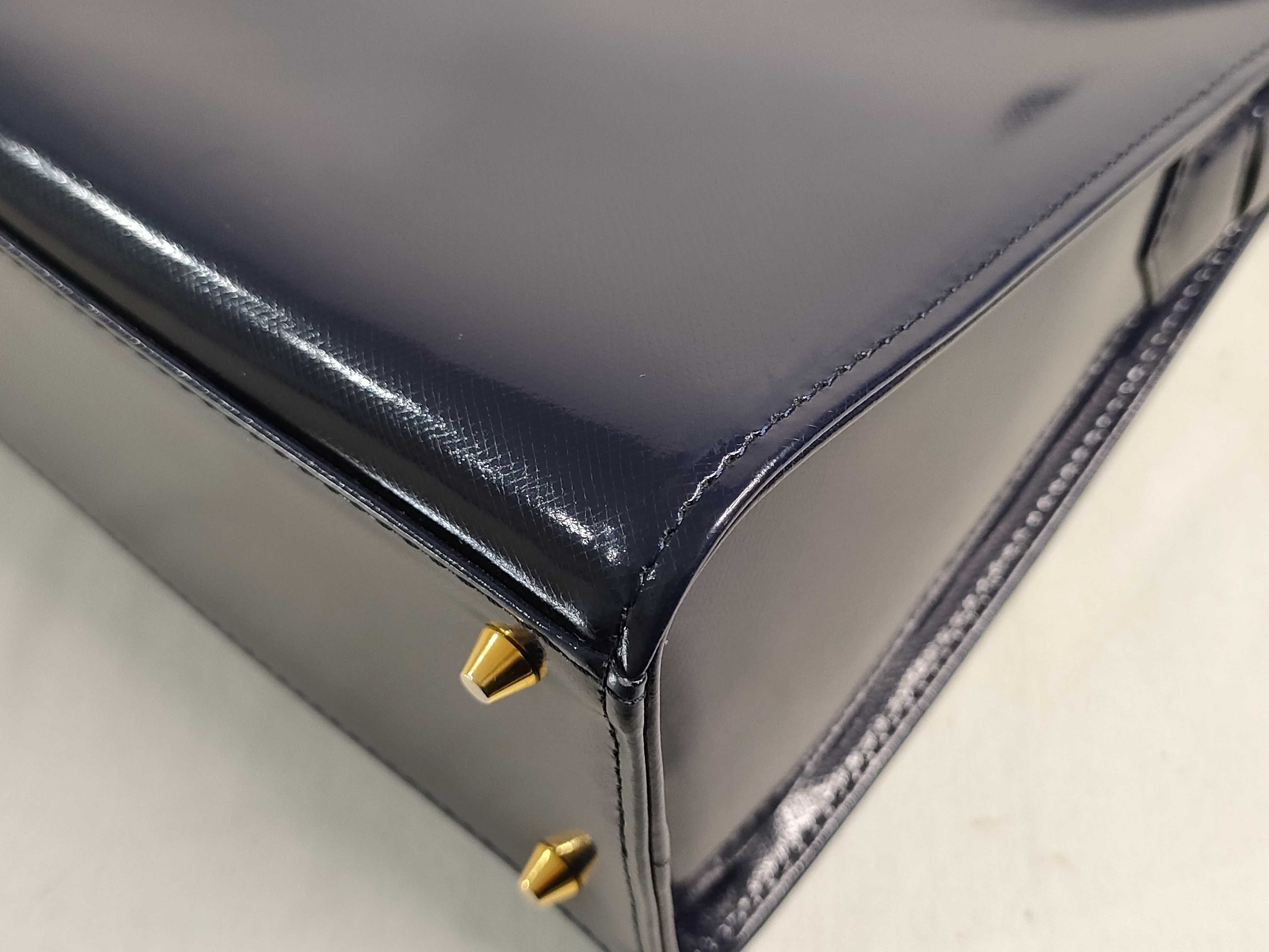 (YSL) / Handbag / Leather Handbag — view 6