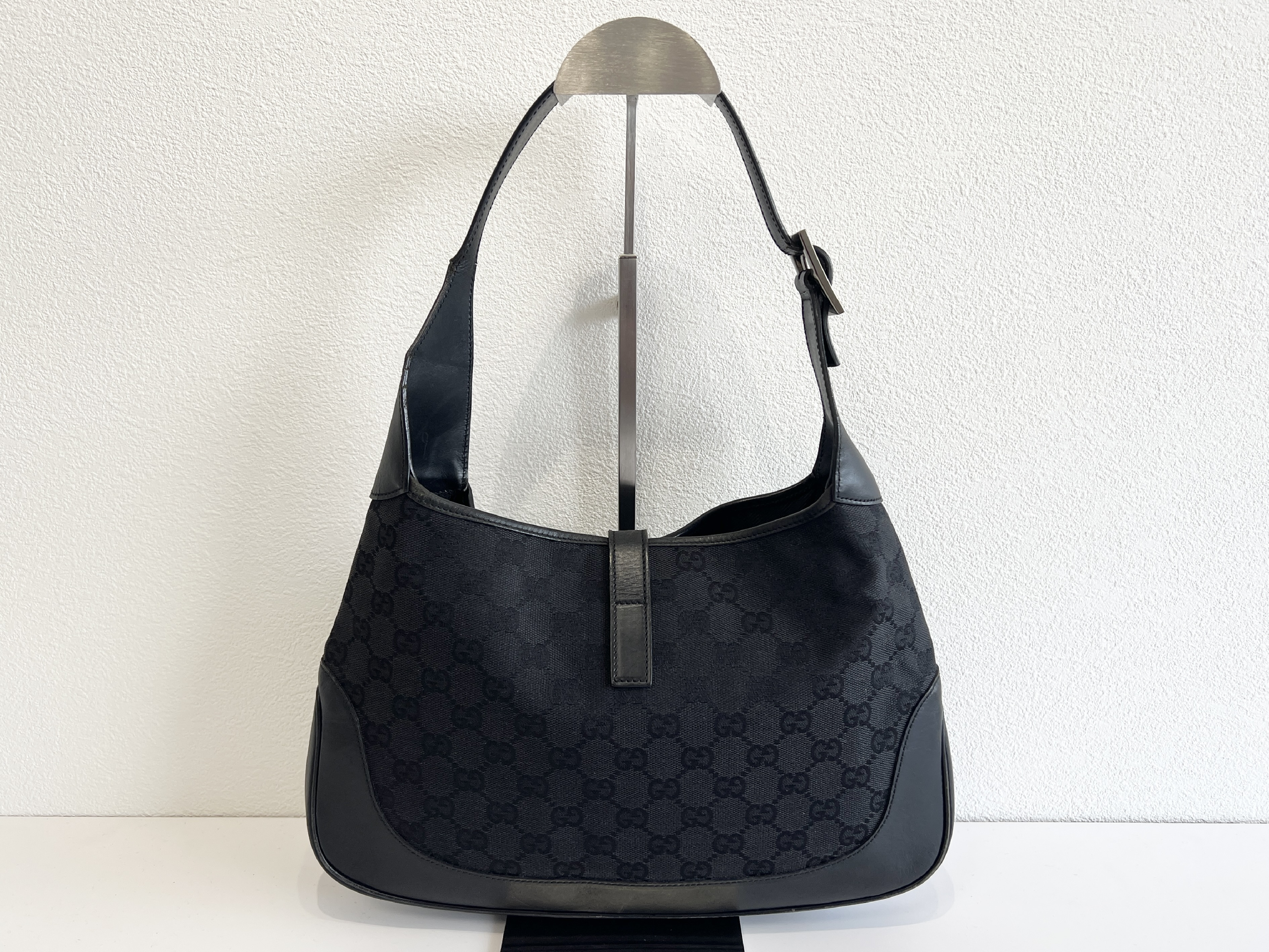 Jackie GG Canvas Leather One Shoulder Bag — view 2