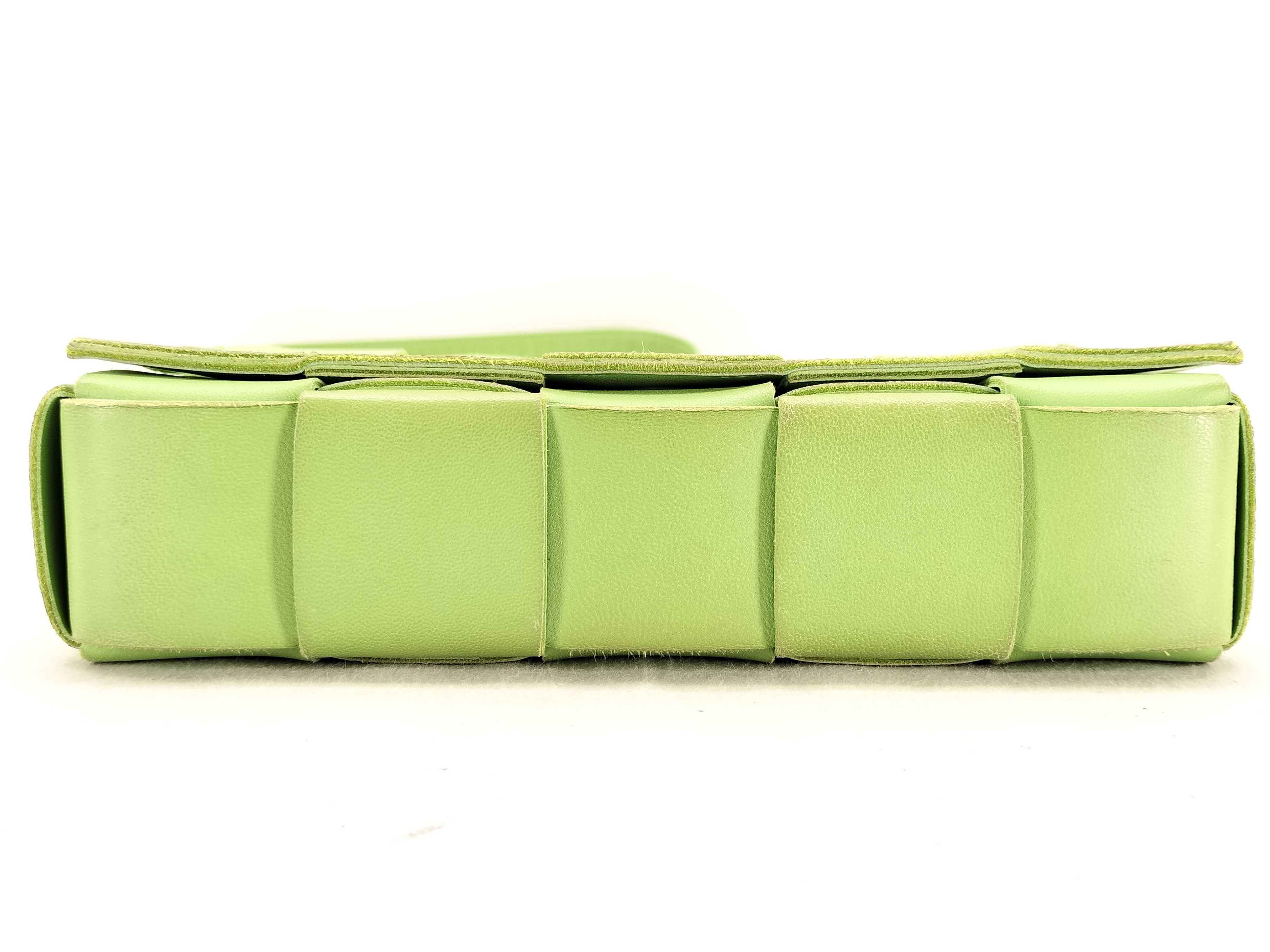 KR- Maxi Intrecciato Cassette Leather Shoulder Bag Green - Grade Shoulder Bag — view 7