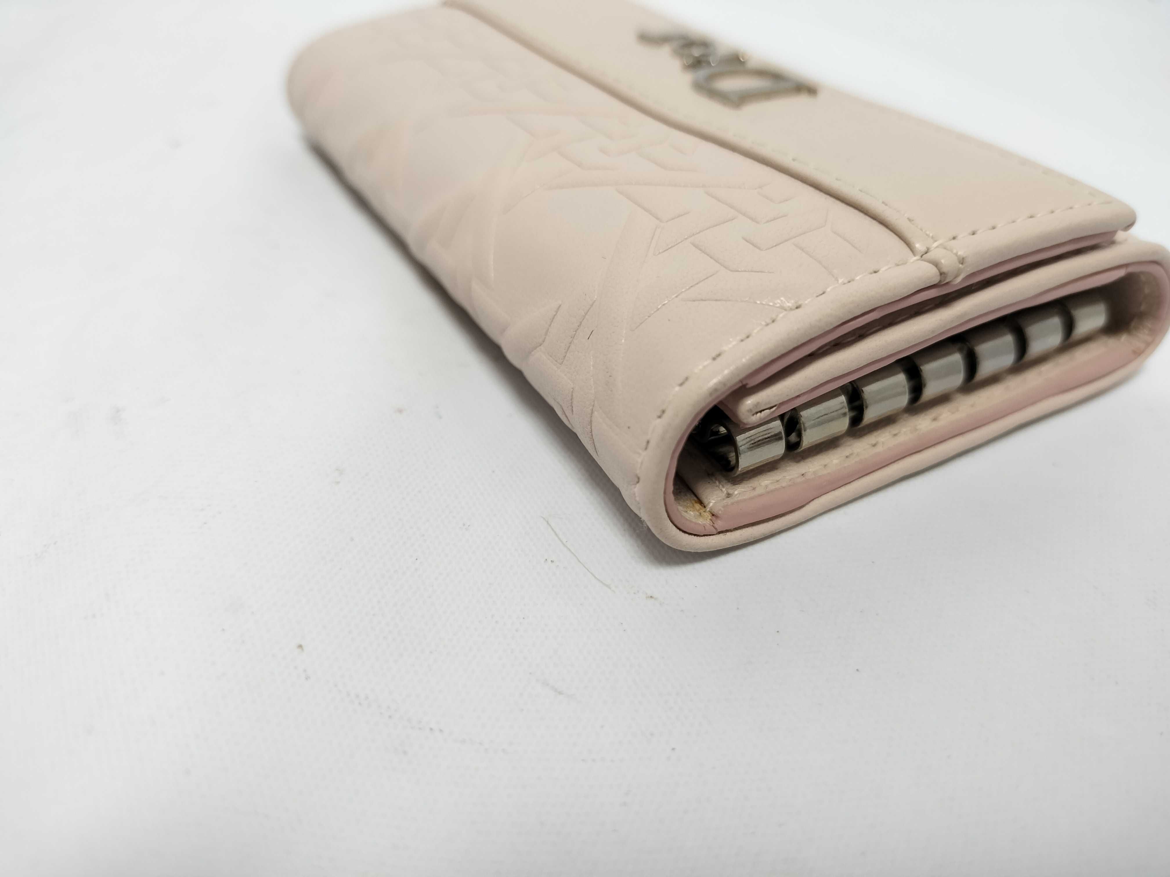 Key Case — view 6