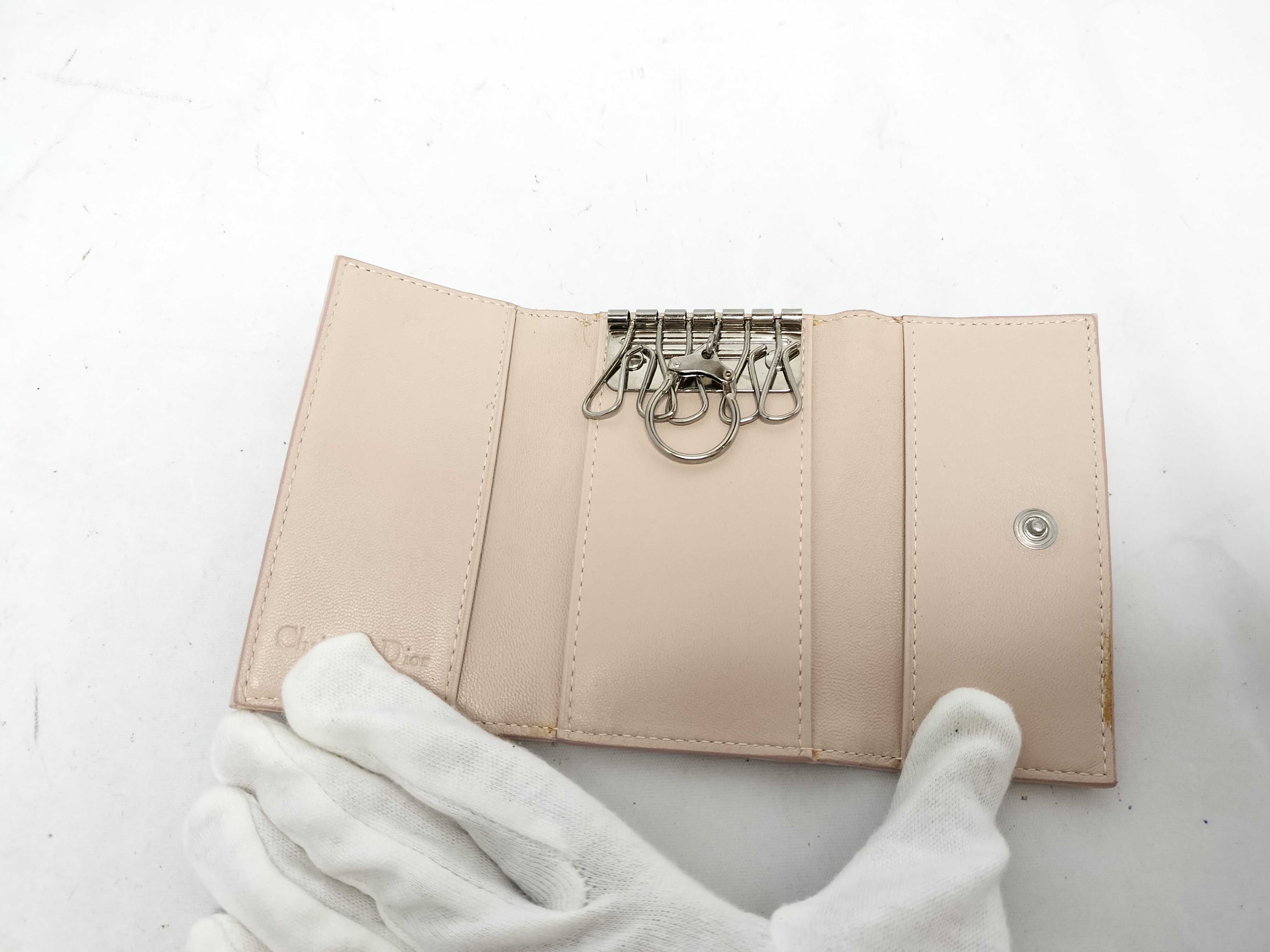 Key Case — view 8