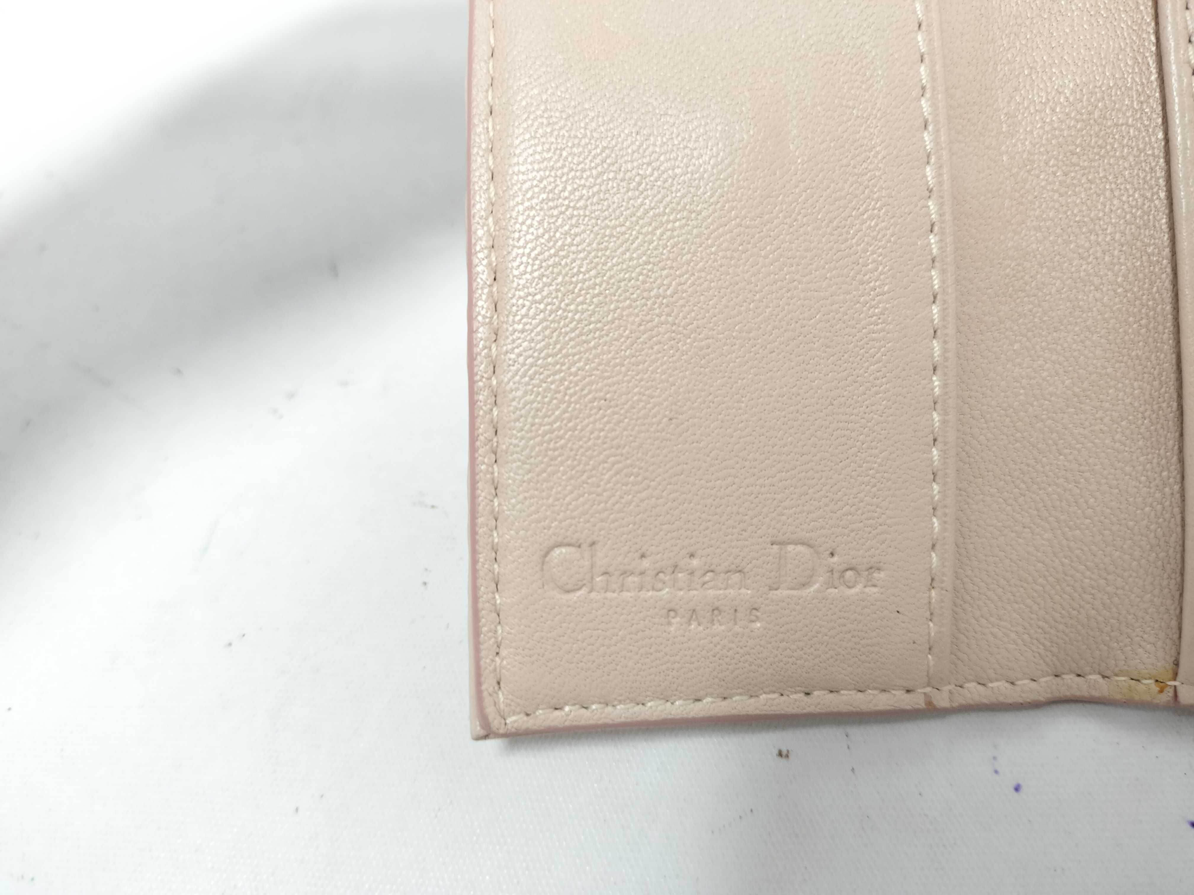 Key Case — view 10