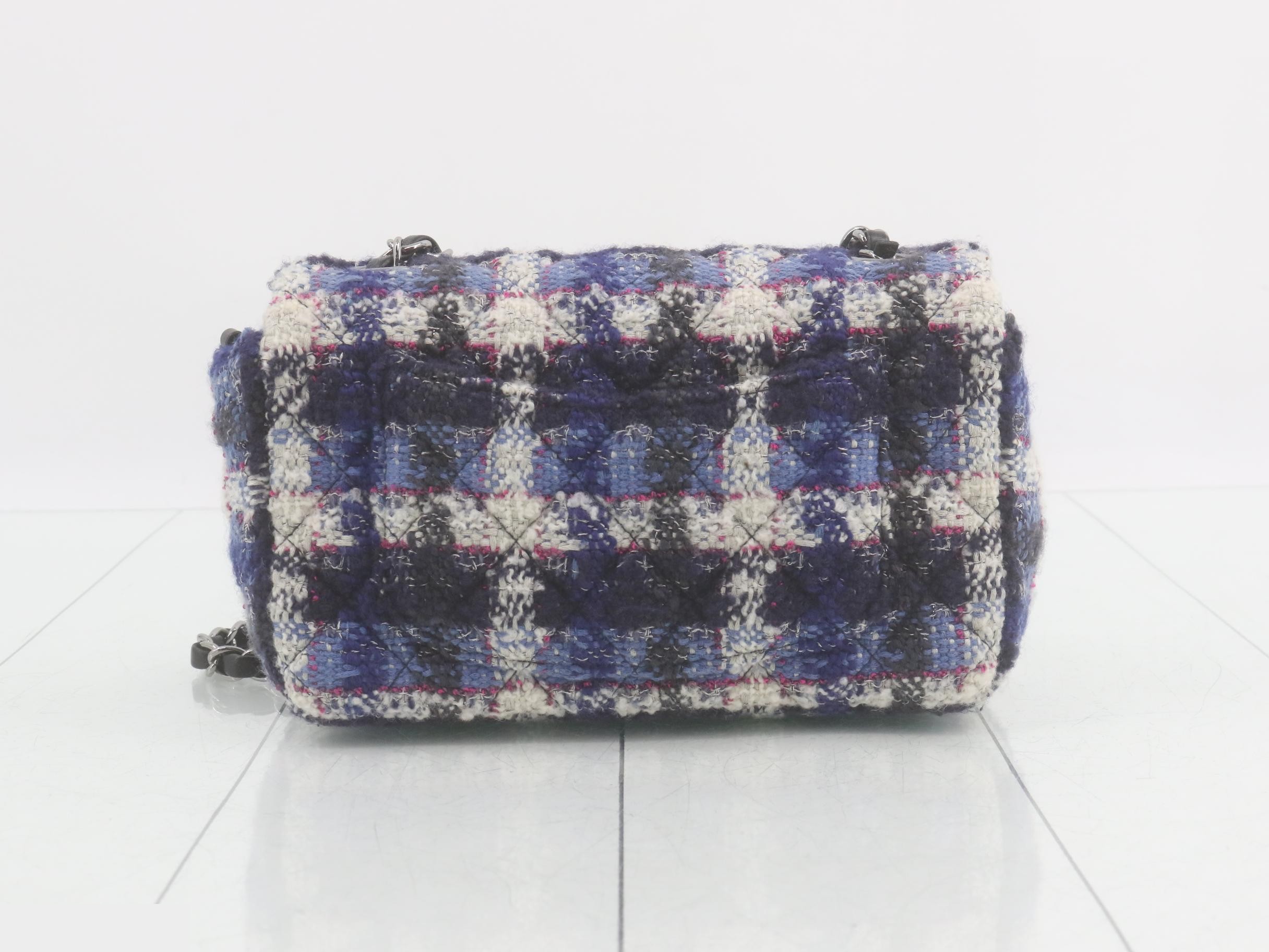 Matelassé Tweed Chain Shoulder Bag — view 2