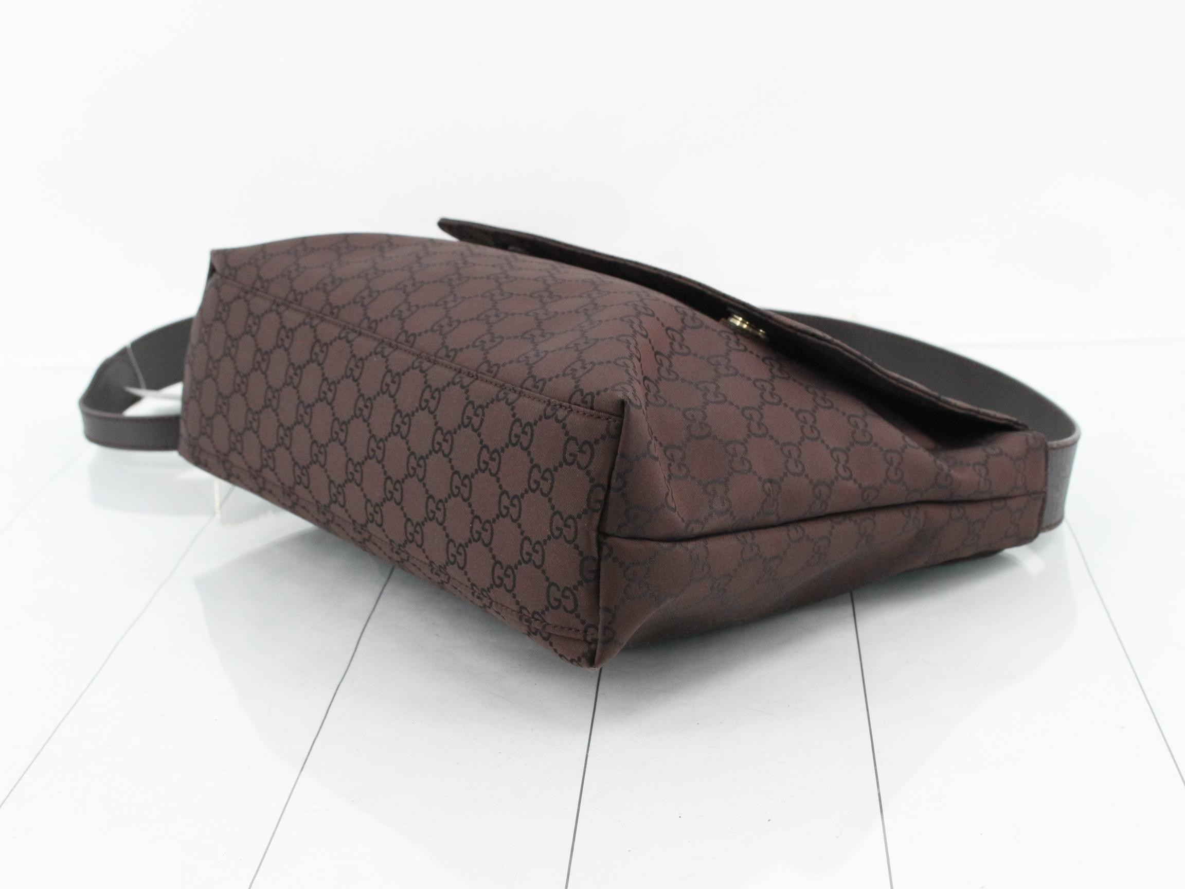 272351 Shoulder Bag Messenger Bag — view 6