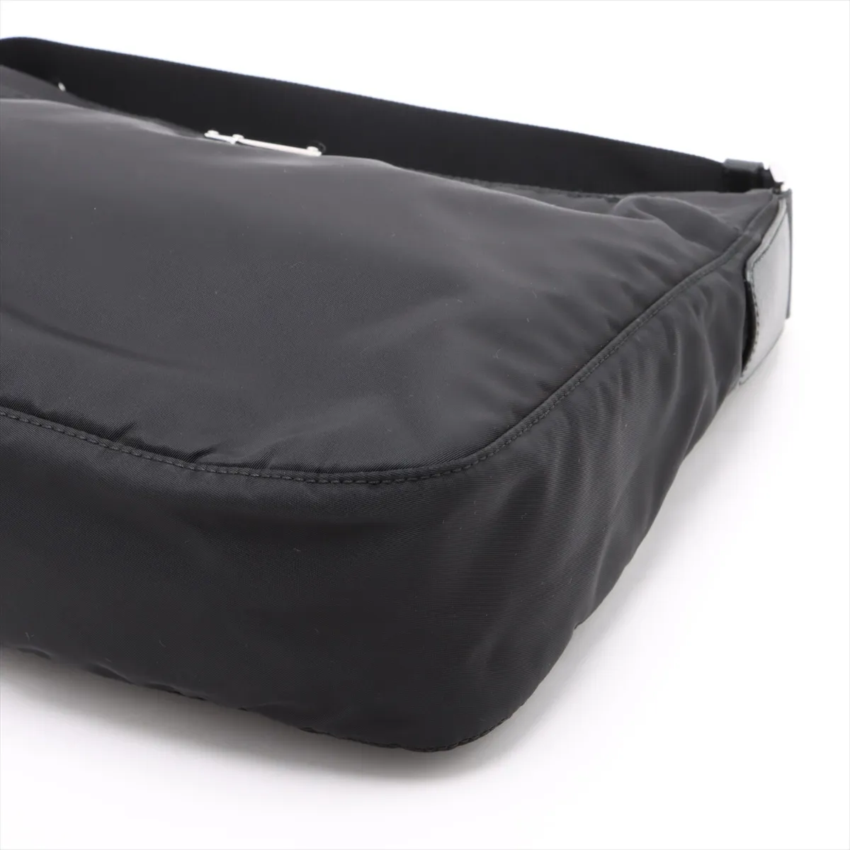 Tessuto Nylon x Leather Shoulder Bag Black — view 3