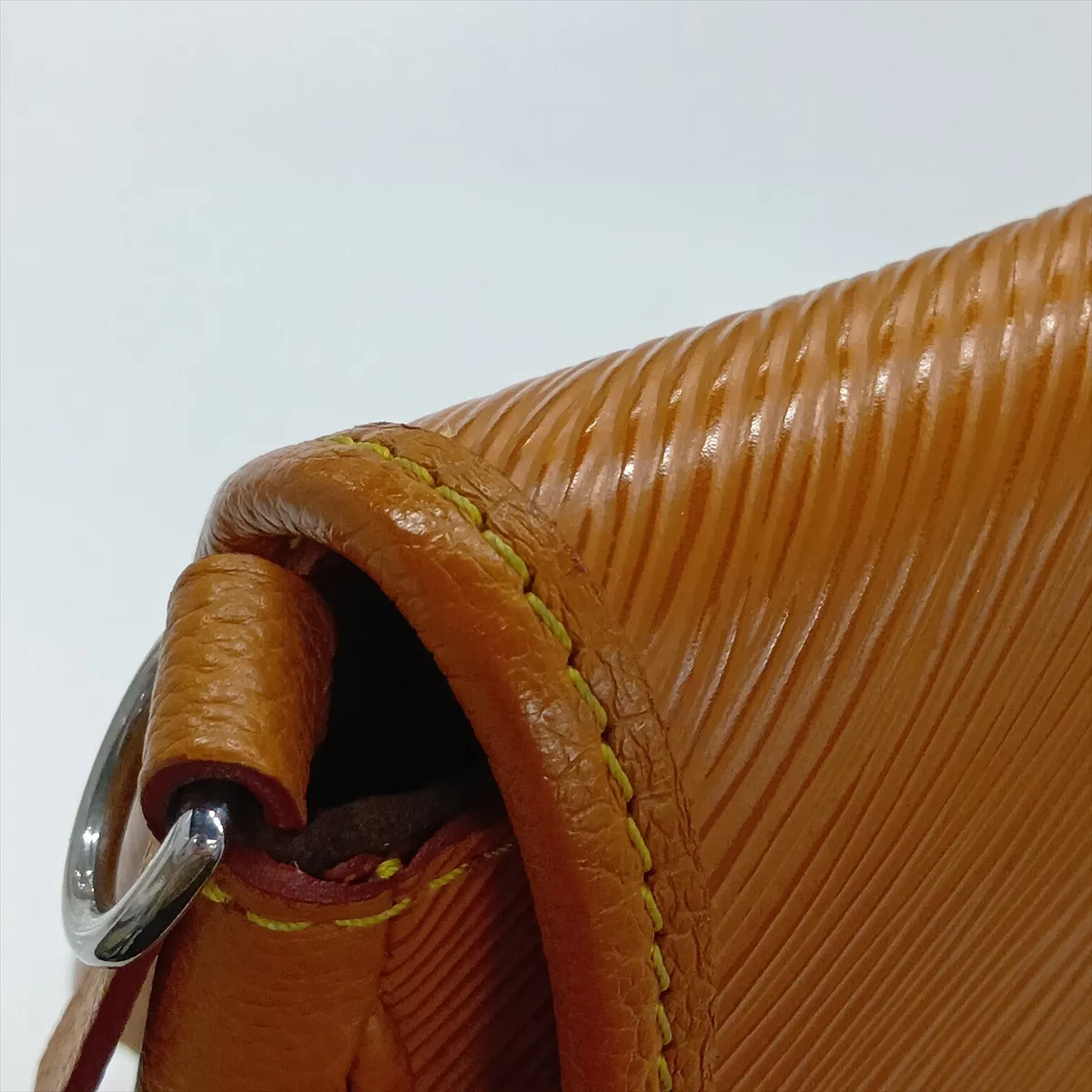 Epi Bussy NM M59459 Brown (RFID detected) — view 12