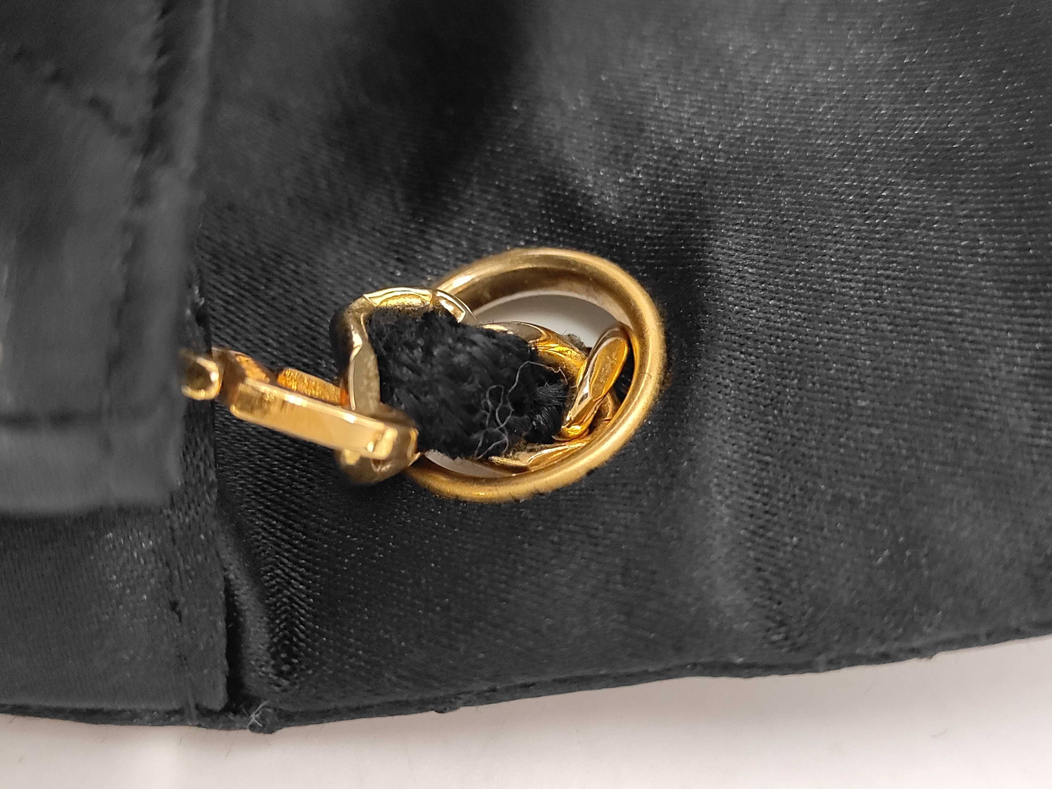 Matelassé 17 Classic Chain Shoulder Bag, Satin, Black, 0971723, with dust bag and seal, 17x12x6cm, shoulder strap approx. 110cm. — view 7