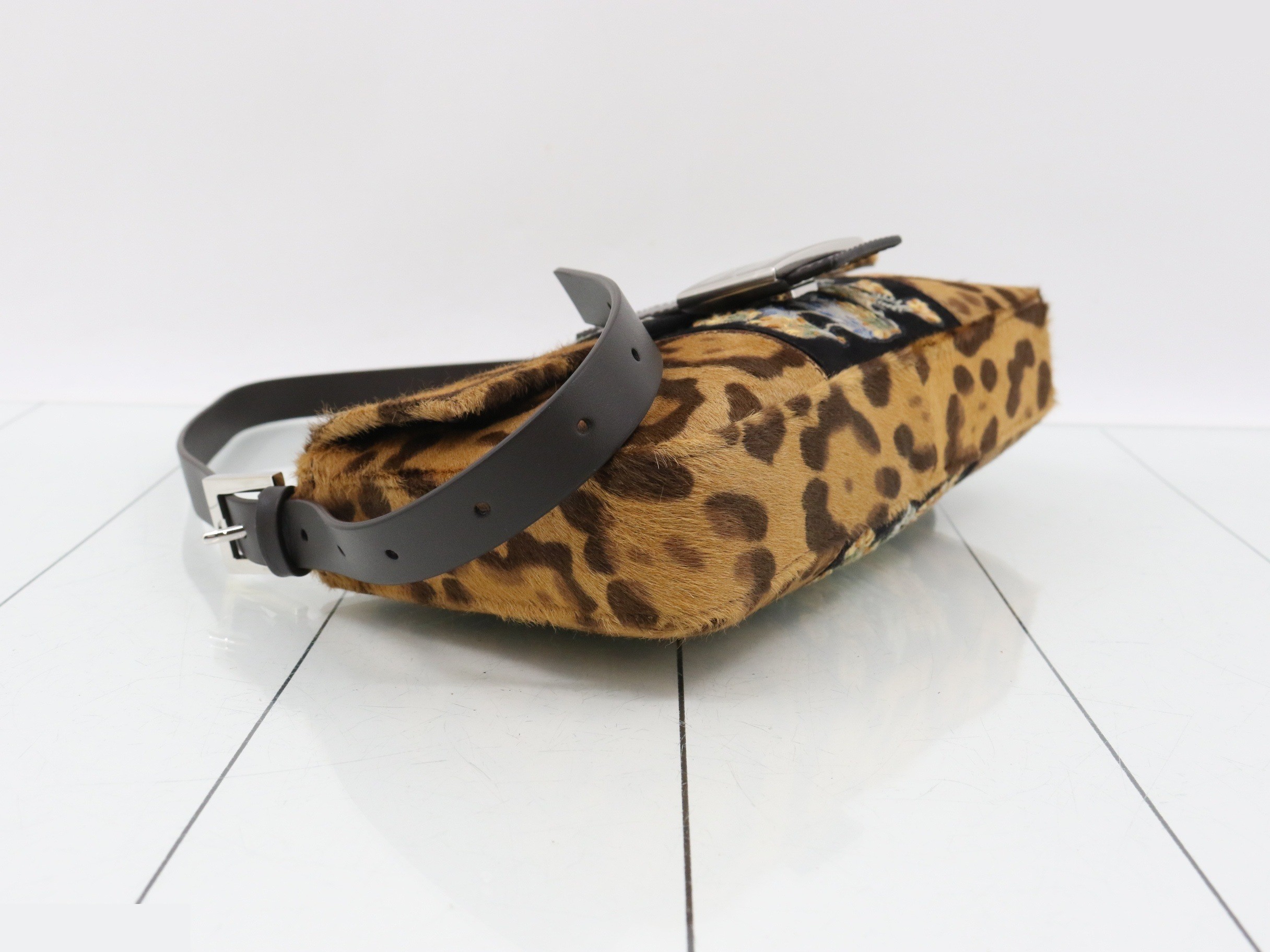 Mamma Bucket Leopard Print Bag (Other Line) - Shoulder Bag - Unused — view 5