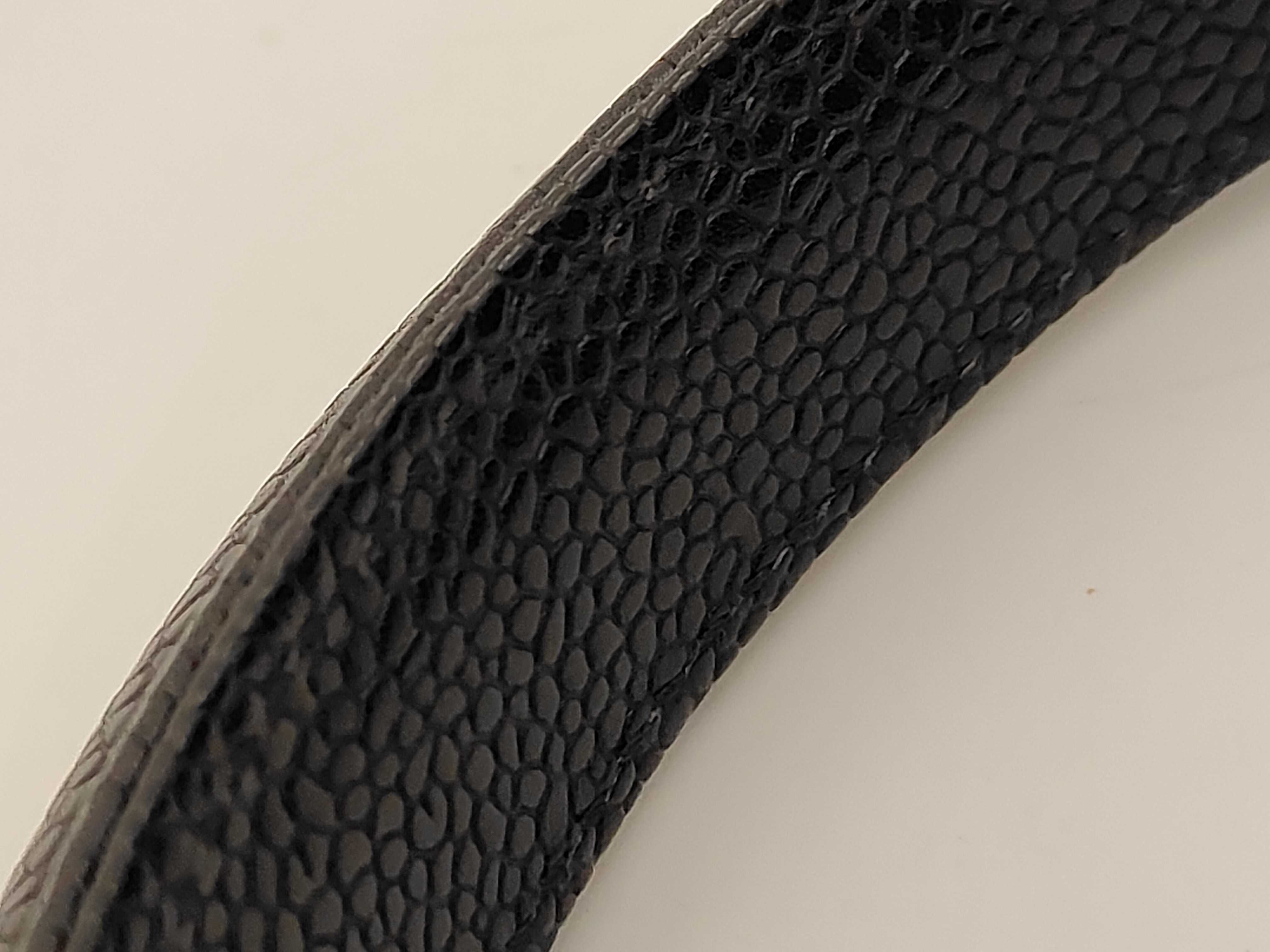 Caviar Top Handle Bag — view 7