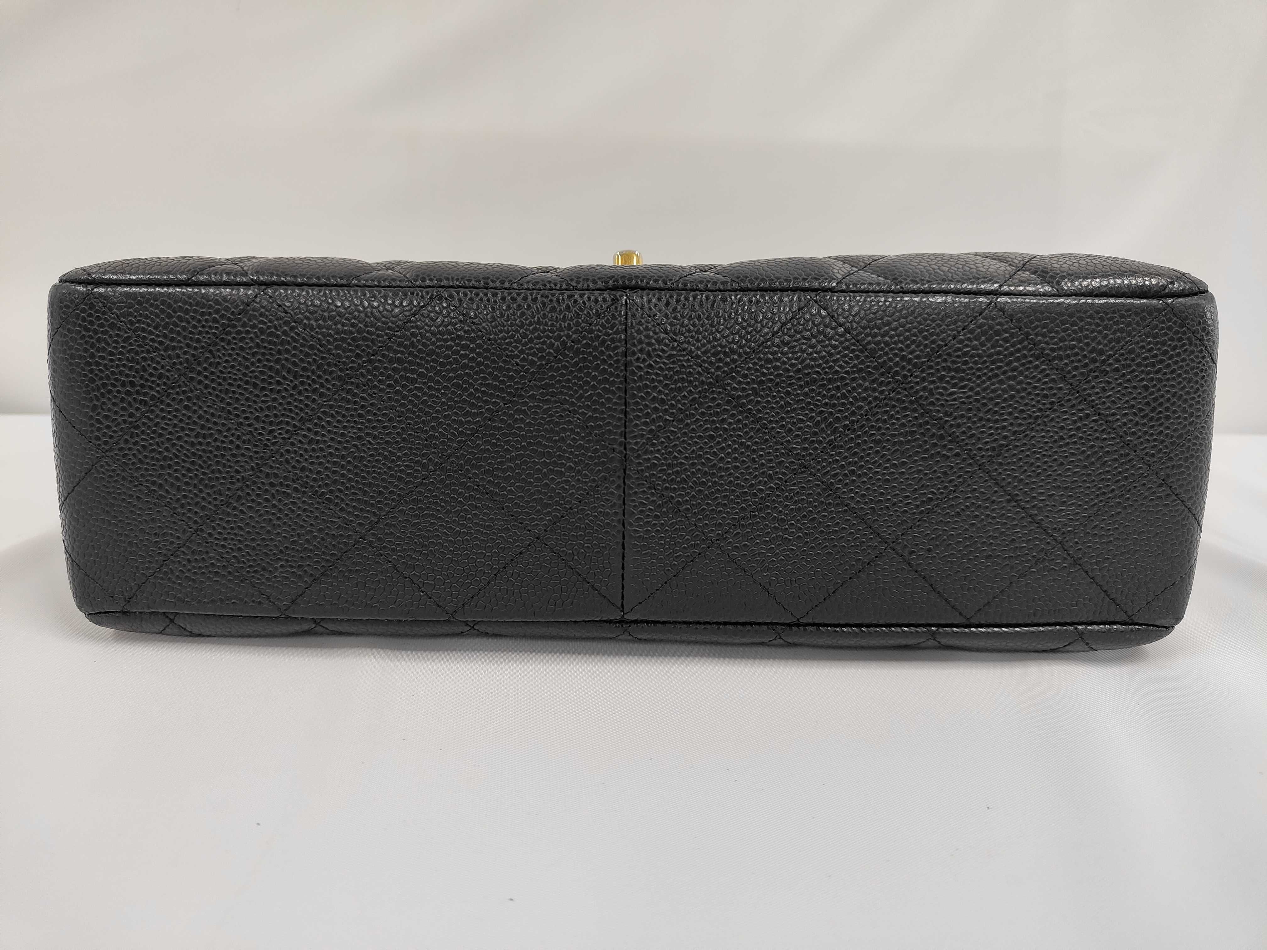 Caviar Skin Jumbo Chain Shoulder Bag — view 3