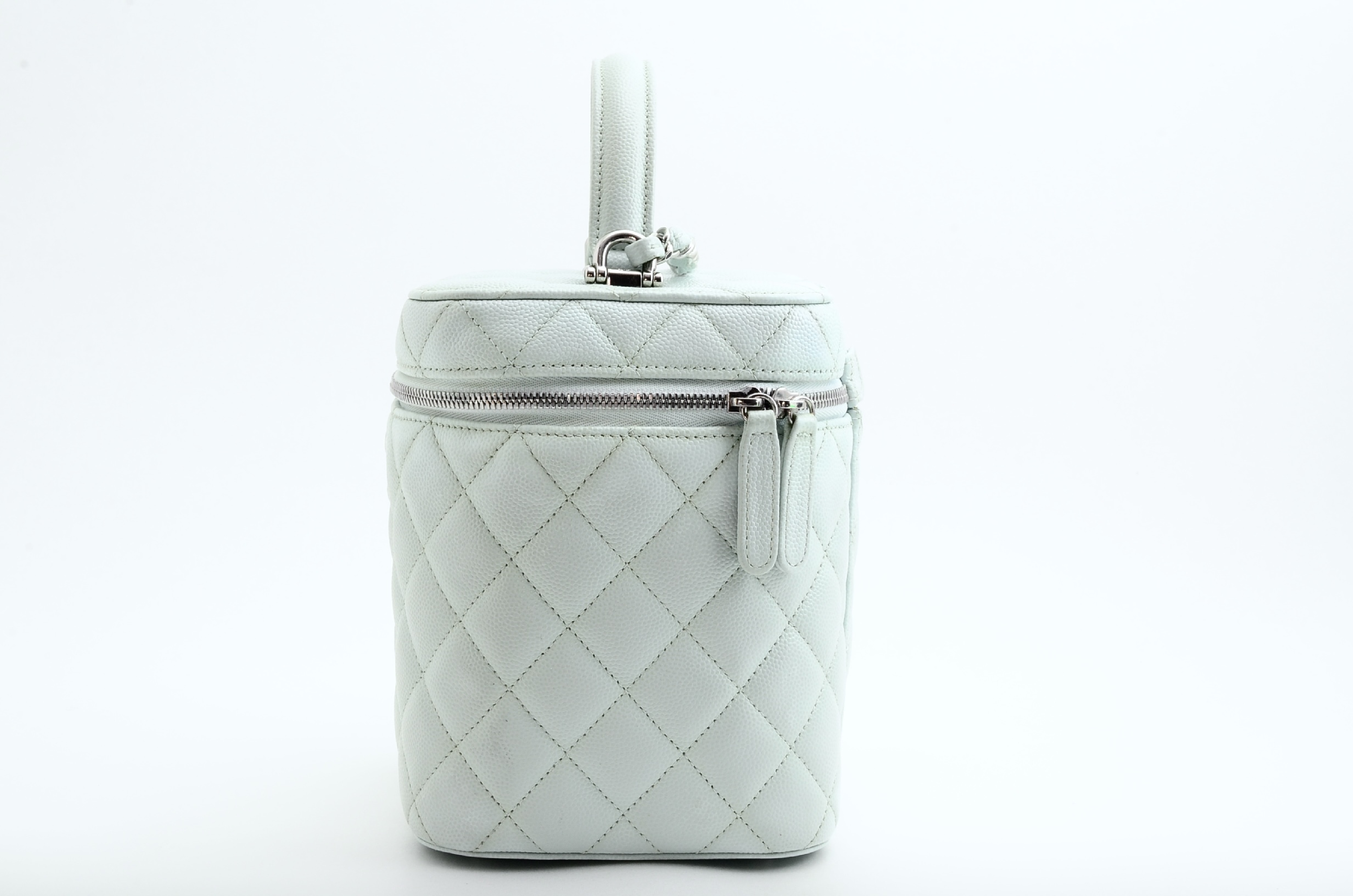 Caviar Skin 2-Way Vanity Bag Shoulder Bag W15 Vanity Bag — view 4