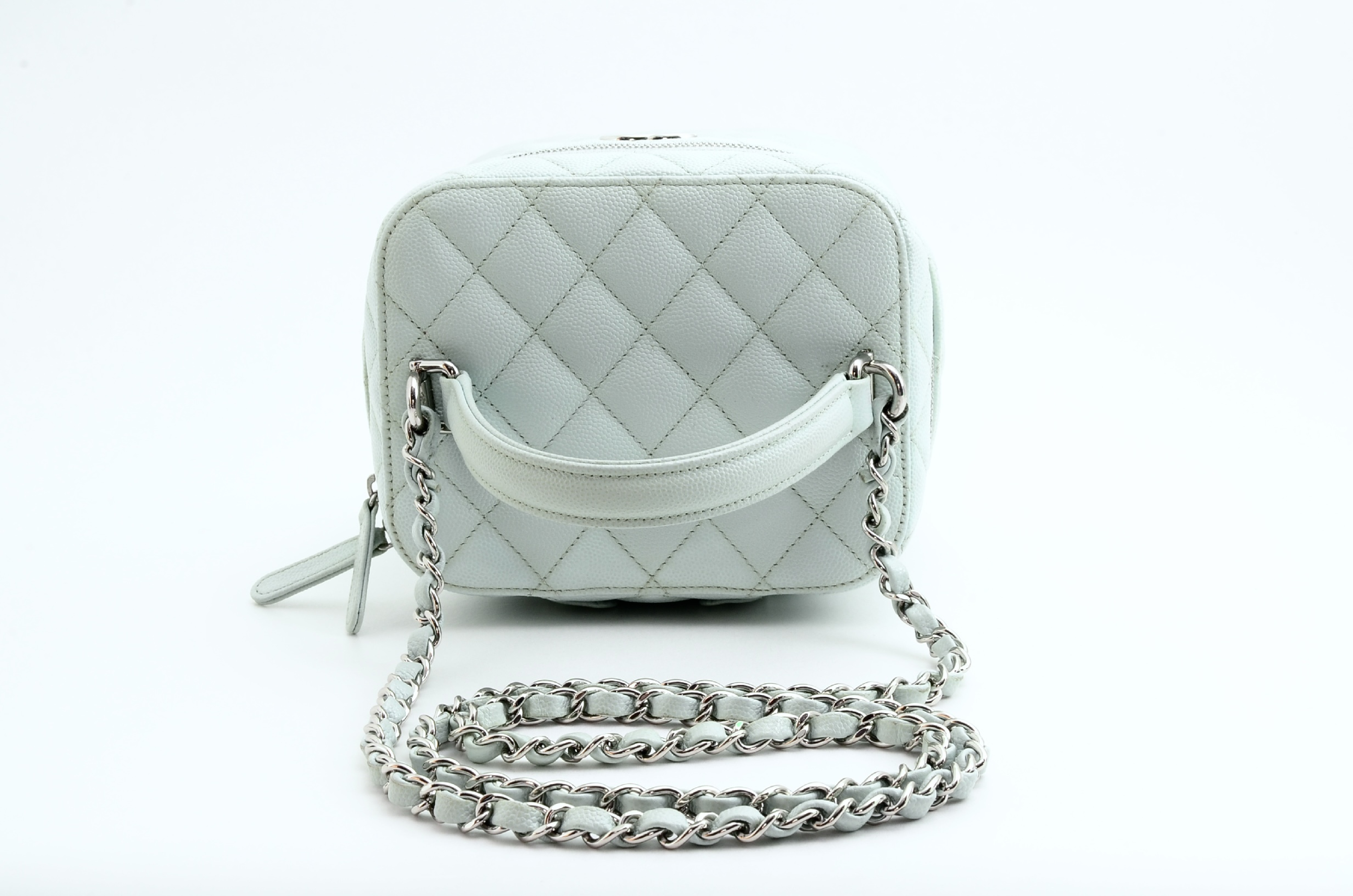 Caviar Skin 2-Way Vanity Bag Shoulder Bag W15 Vanity Bag — view 6