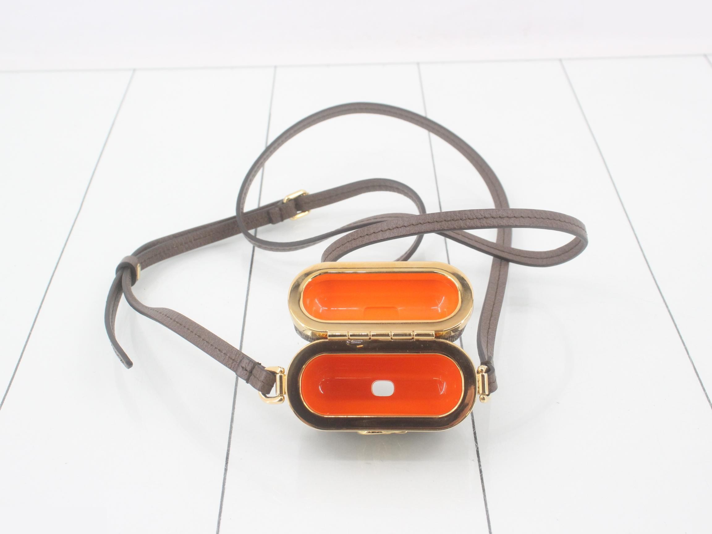 Marmont GG AirPod Pro Case — view 4