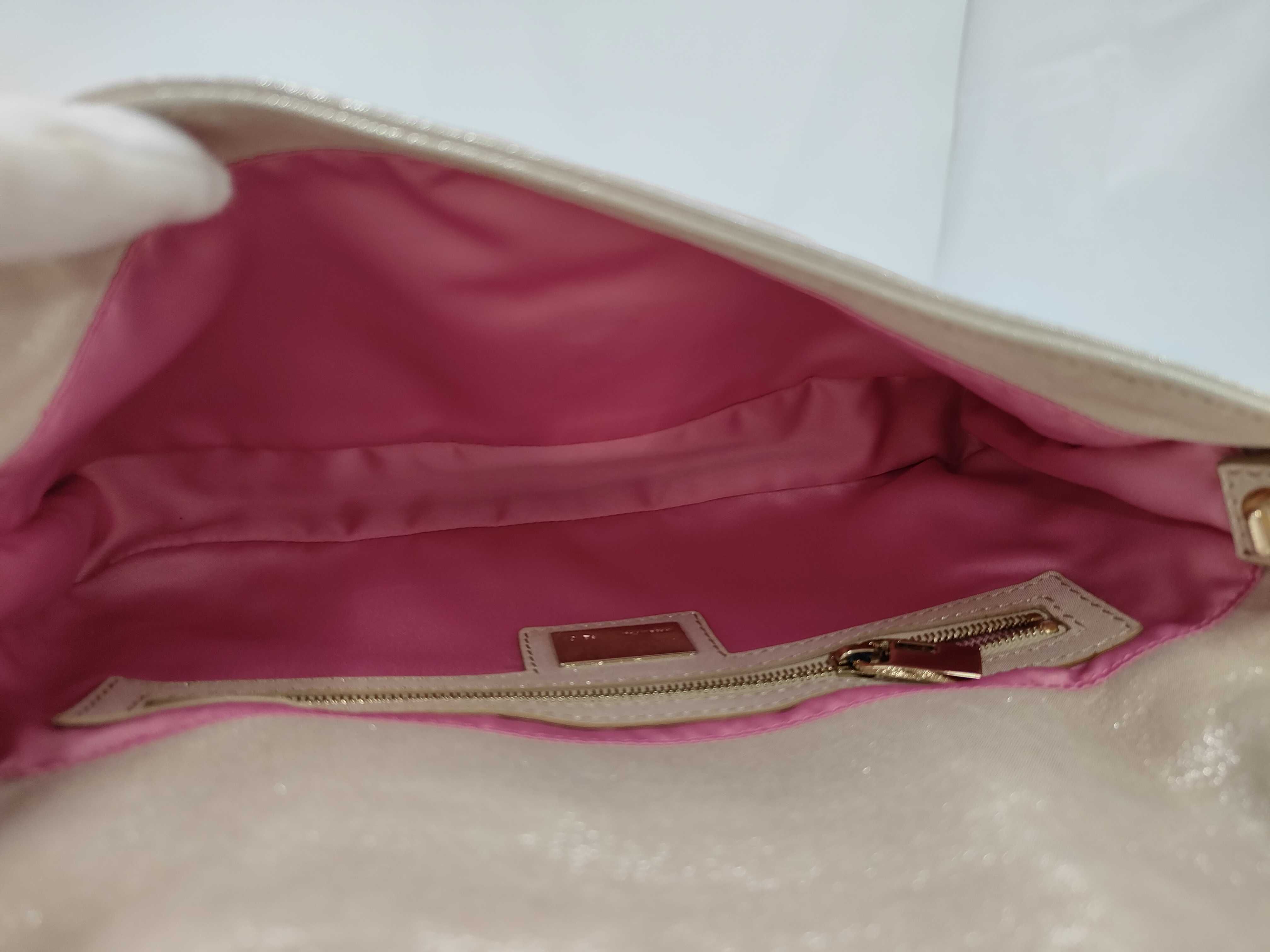 bag, Fendi Mamma shoulder bag, gold-toned color, with dust bag. — view 8