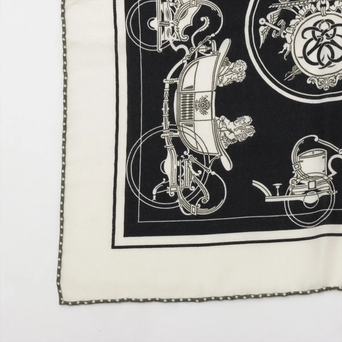 Scarf Cashmere x Silk Black — view 5