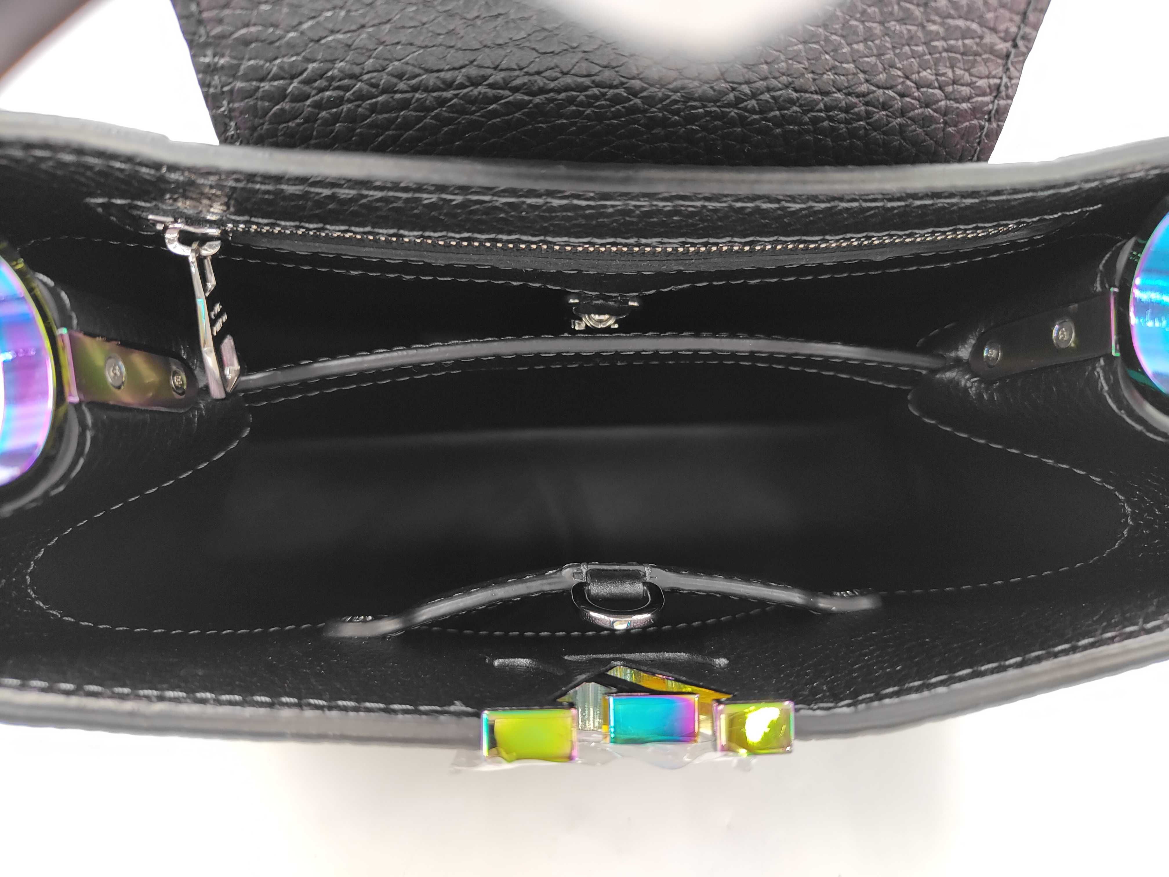 Capucines BB M58593 / RFID Tag 2-Way Bag Handbag Leather Black Leather / Metallic Hardware Handbag — view 8