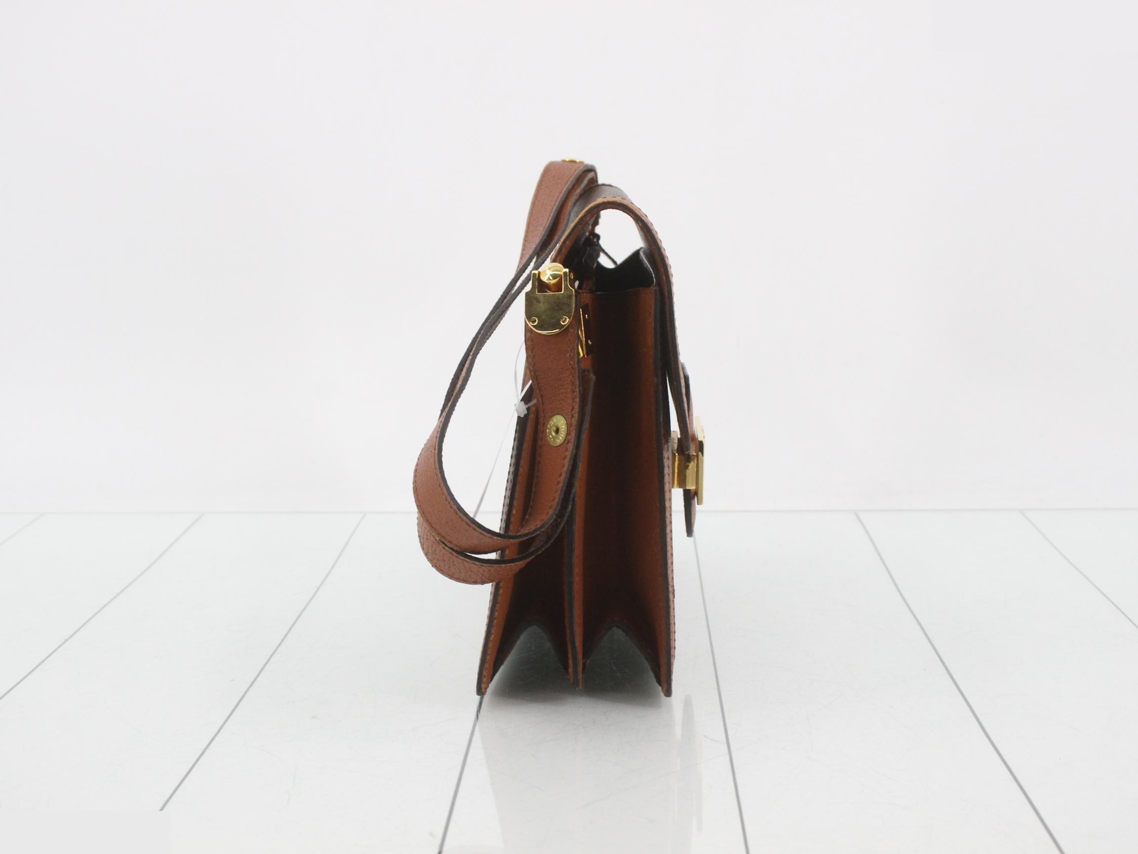 Dauphine — view 4