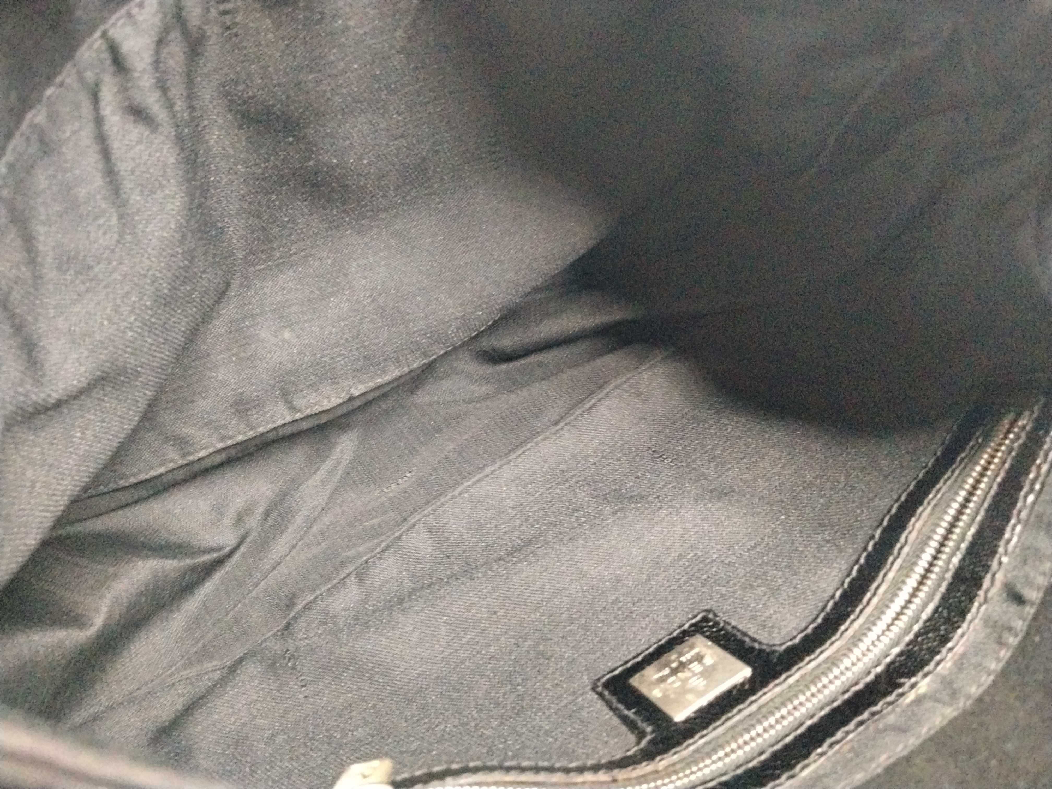Mamma Fendi Suede Mamma Bucket Tote Handbag Tote Bag — view 9