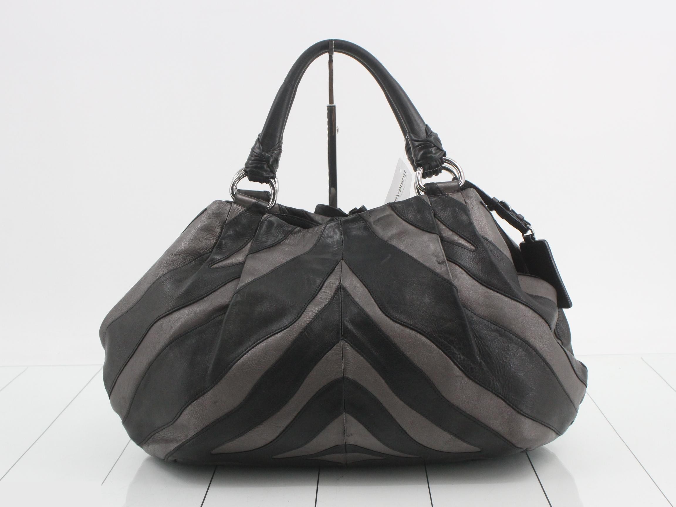 BR3983 Vitellino Modo Shoulder Bag — view 2