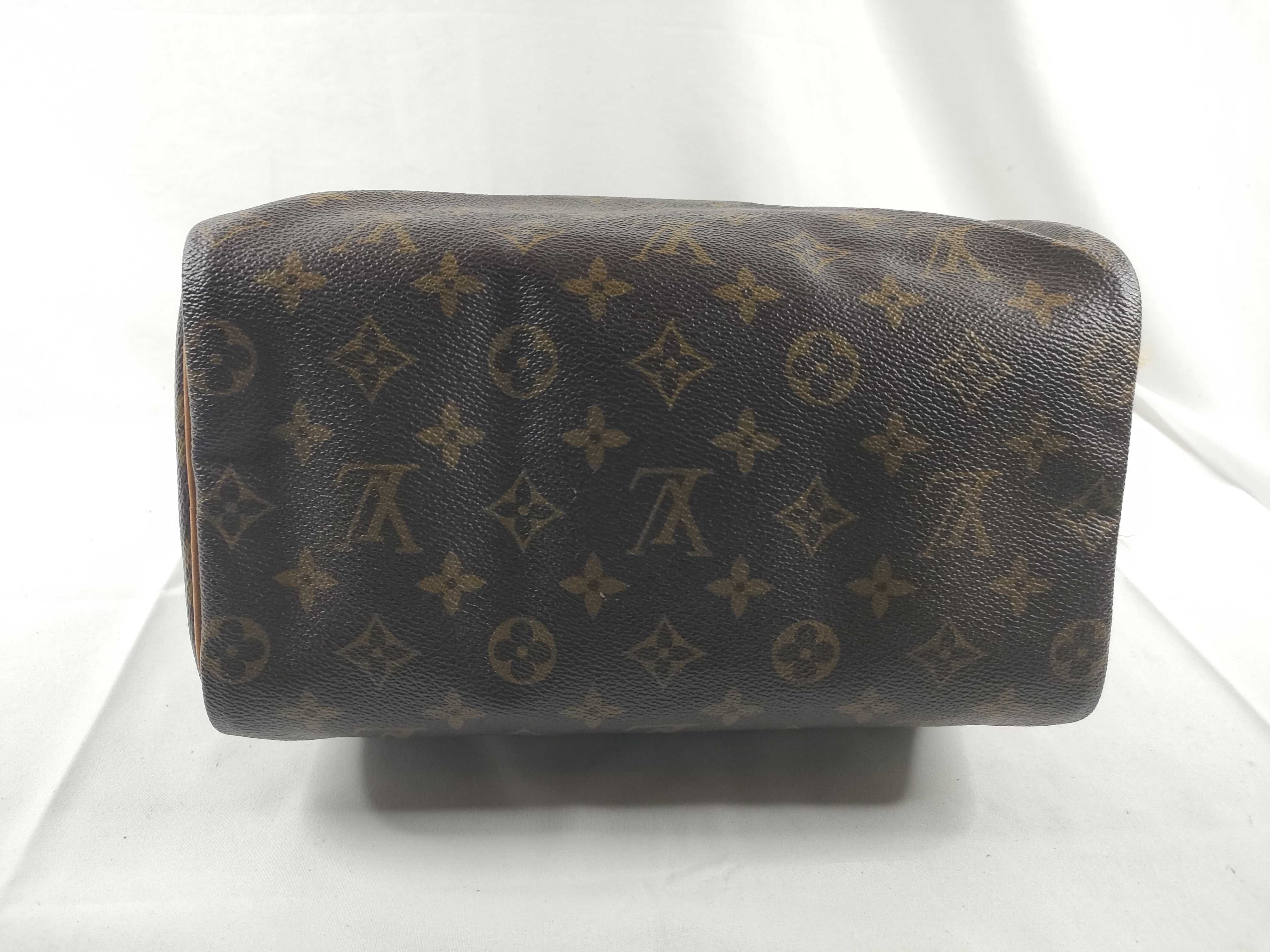 Monogram Louis Vuitton Speedy 25 Monogram Handbag — view 4