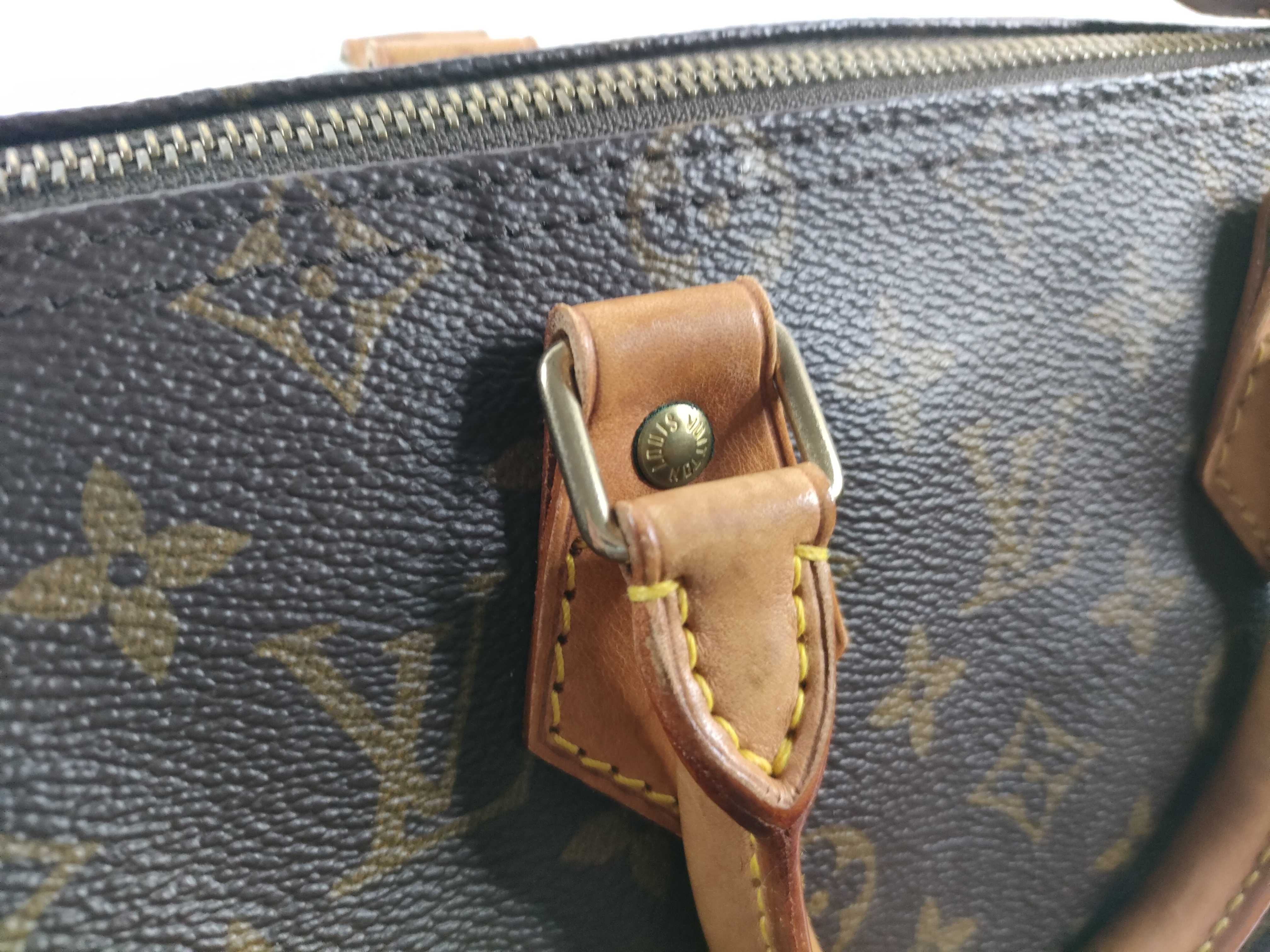 Monogram Louis Vuitton Speedy 25 Monogram Handbag — view 9