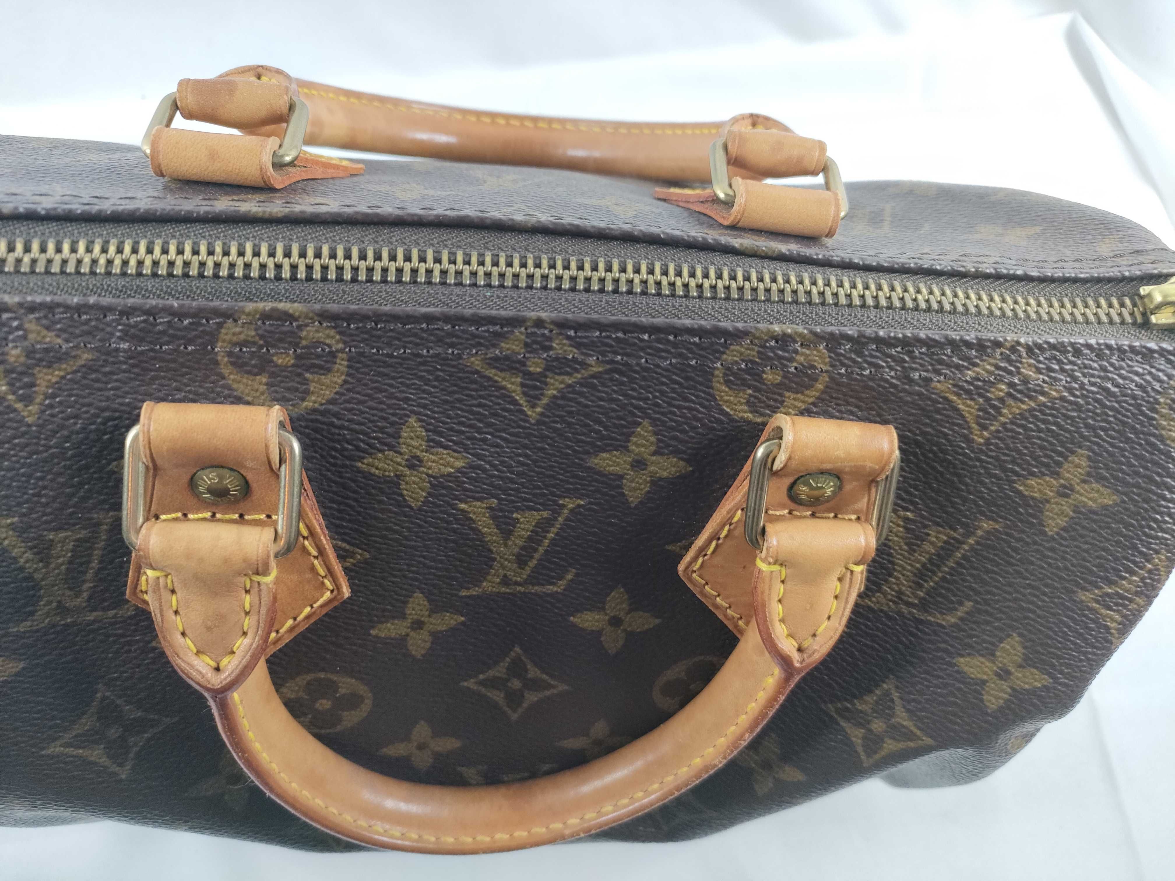 Monogram Louis Vuitton Speedy 25 Monogram Handbag — view 10