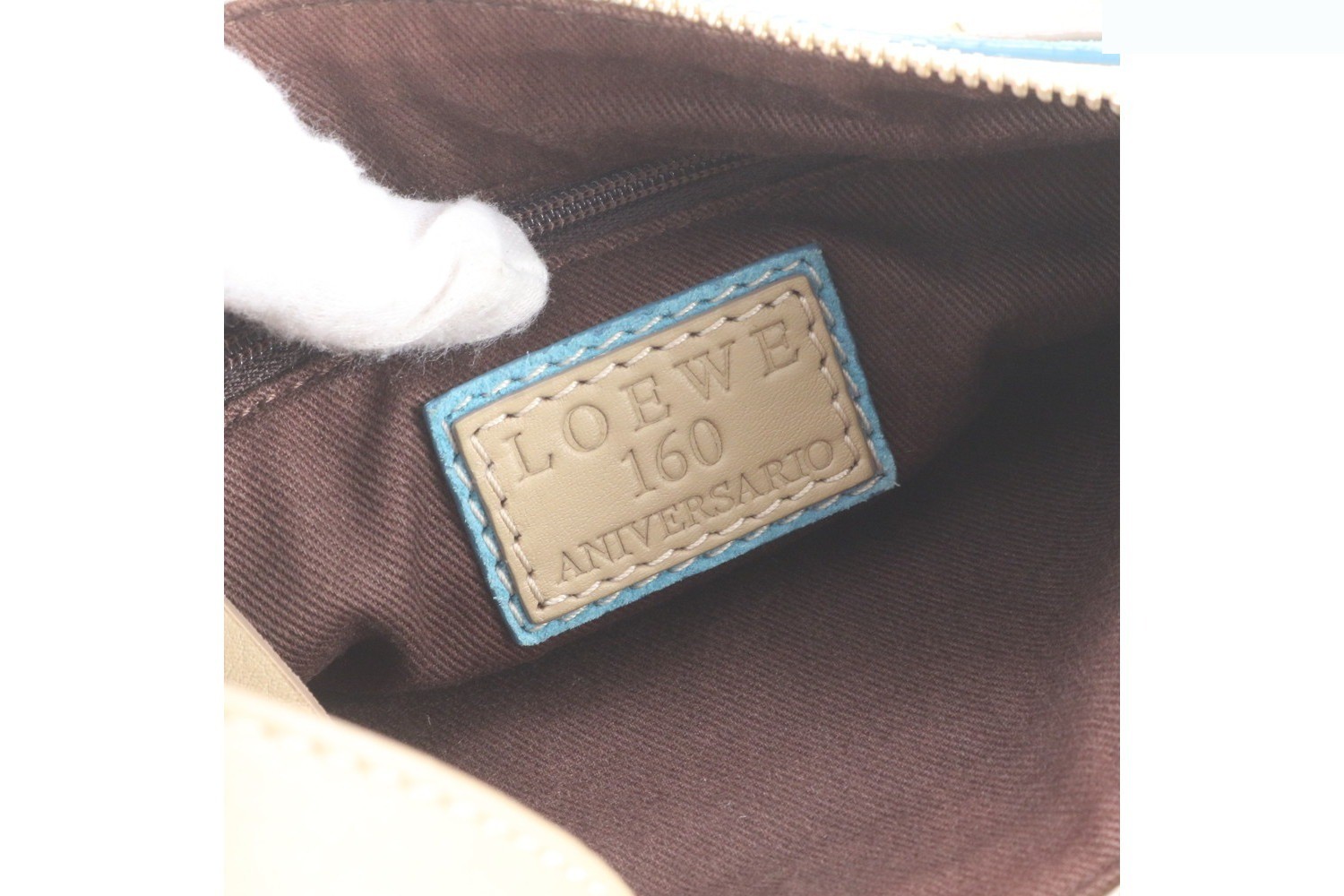 Anagram 160th Anniversary Leather Shoulder Bag — view 8
