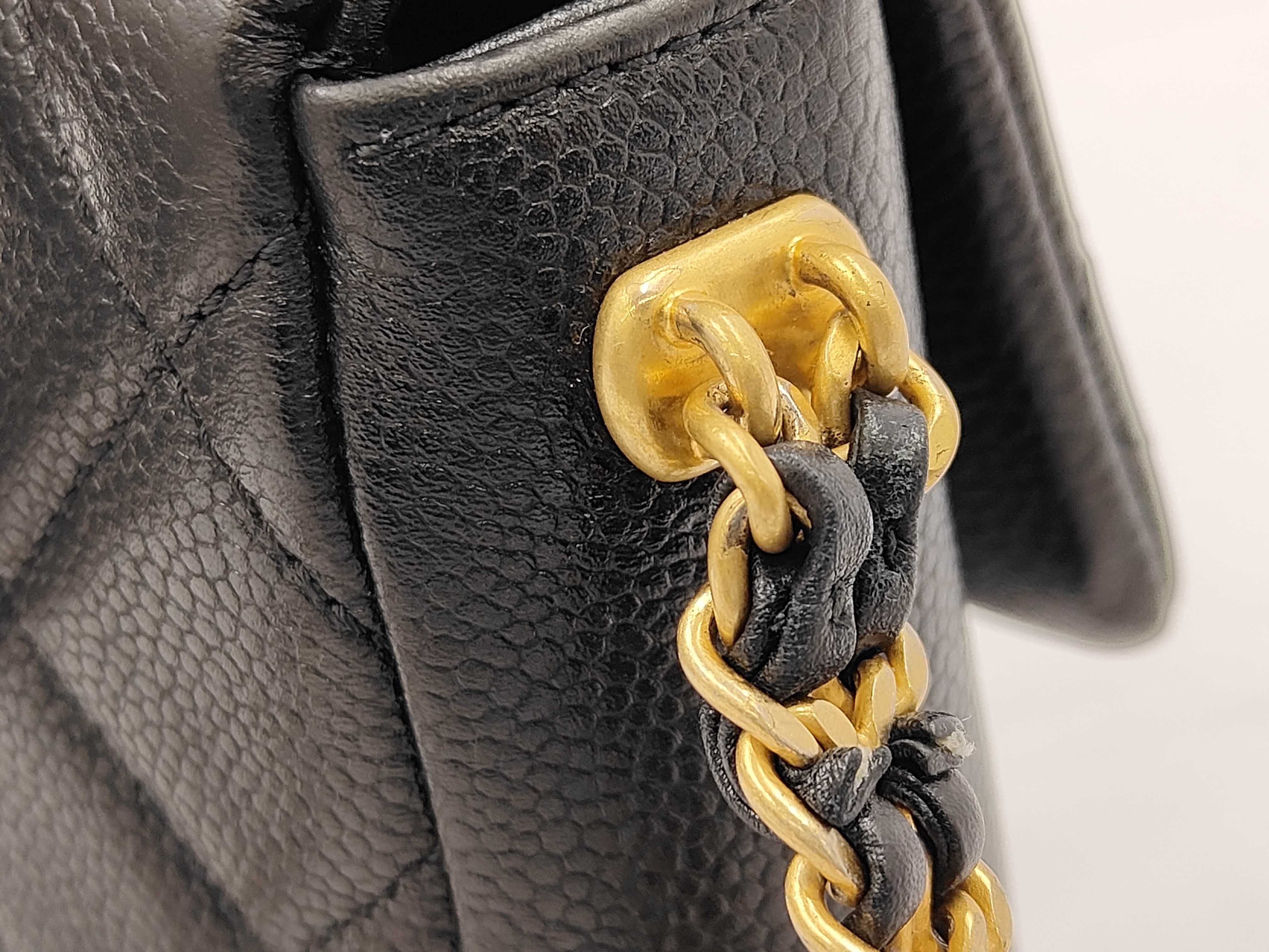 Matelassé Caviar Skin Camellia Chain Shoulder Bag — view 5