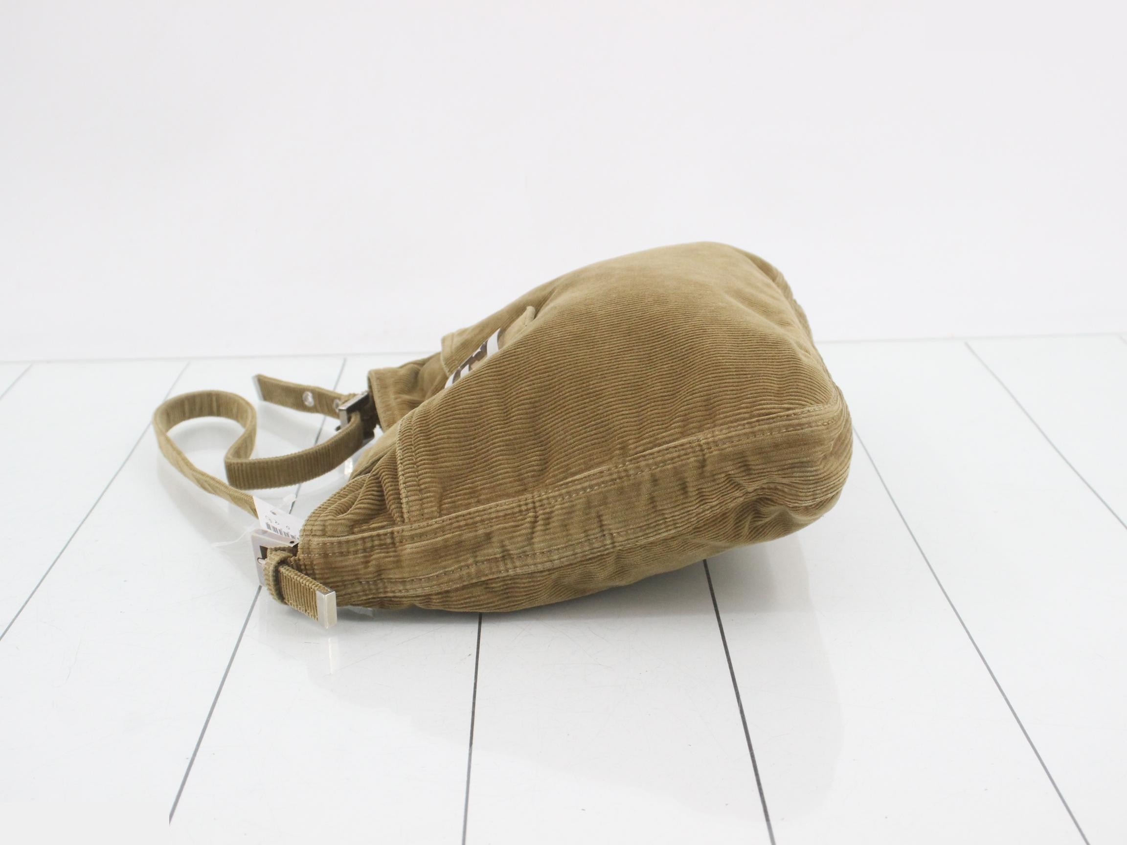 Mamma Bucket Corduroy Shoulder Bag — view 4
