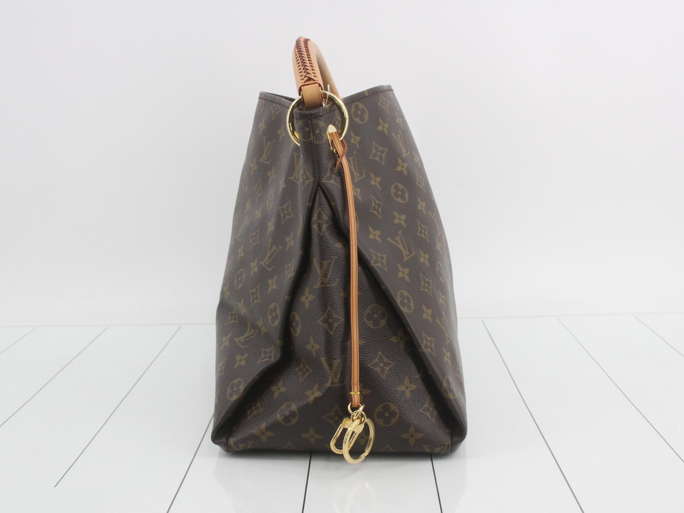Monogram Artsy MM Shoulder Bag — view 4