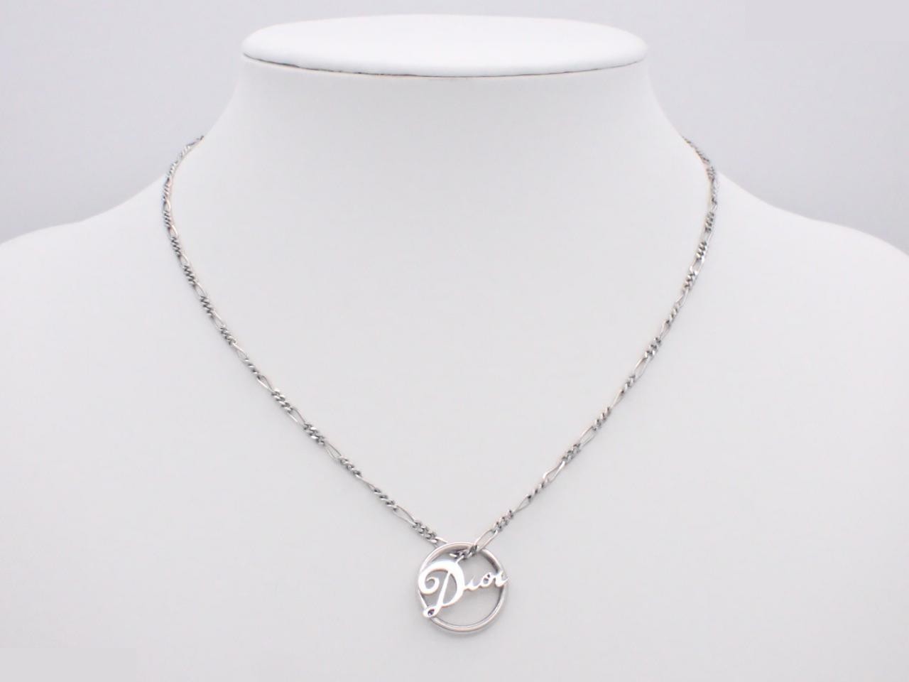 Other lines: Precious metals, necklaces, pendants — view 3