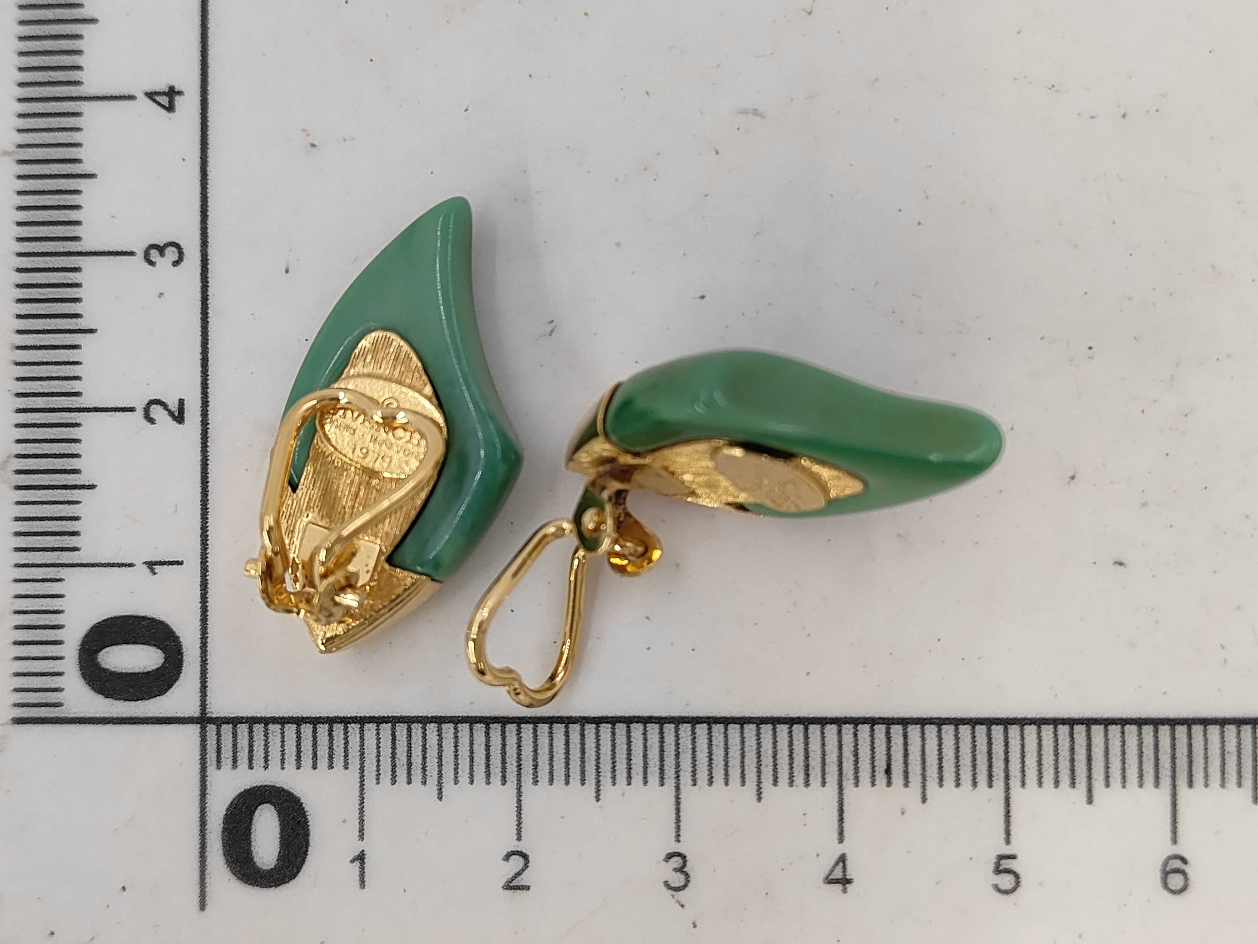 Earring Set (Earrings) — view 5