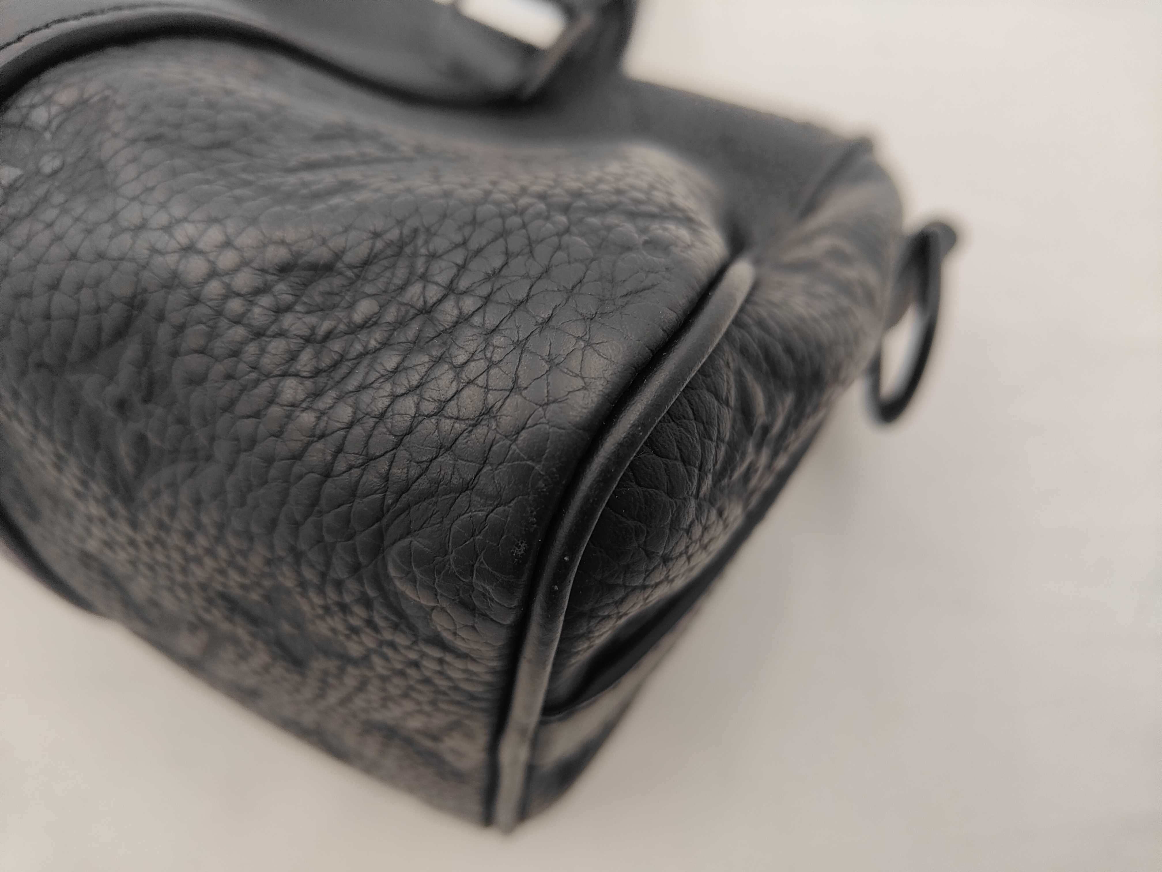 Keepall Bandoulière 25 M20900 Black (Taurillon Monogram) - RFID detected - Shoulder bag — view 6
