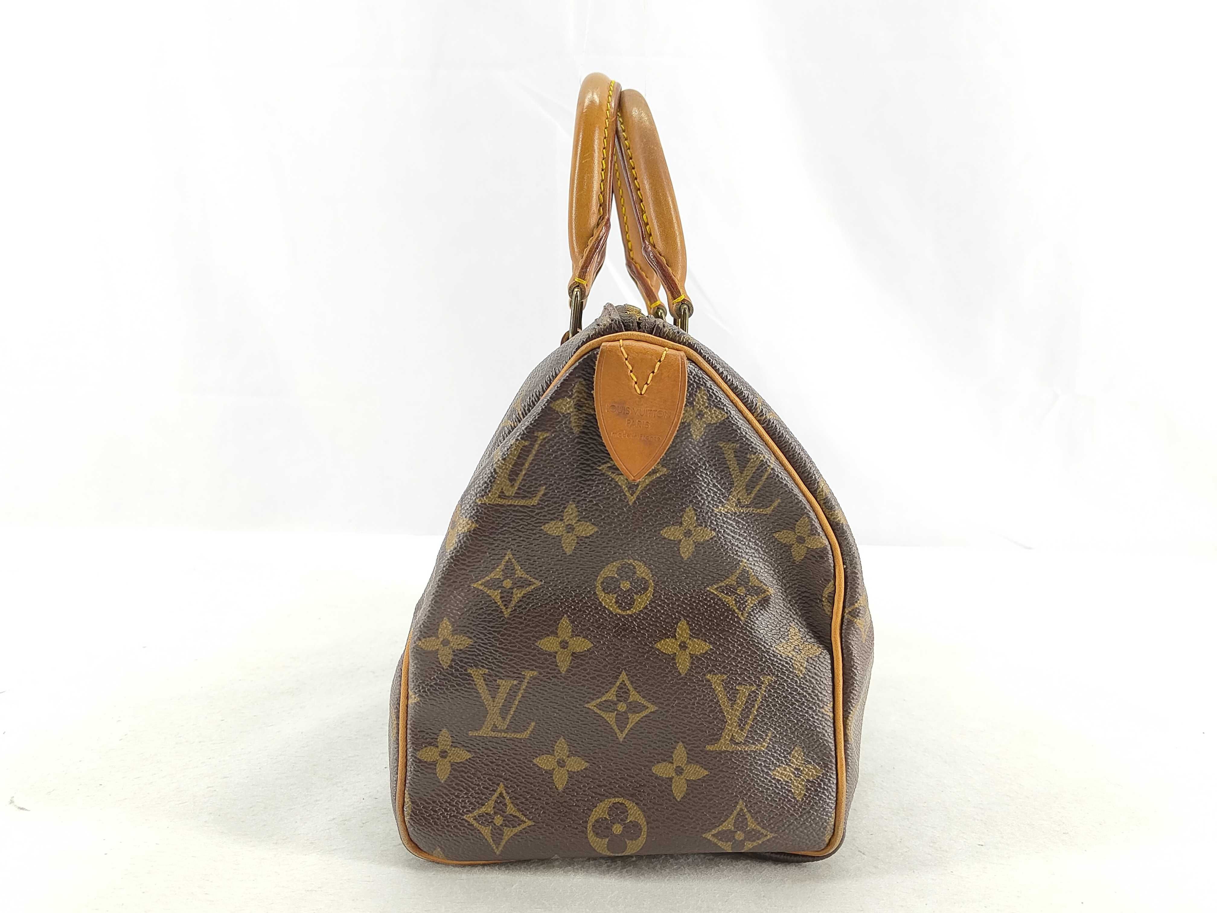 Monogram Louis Vuitton Speedy 25 Boston Bag — view 3