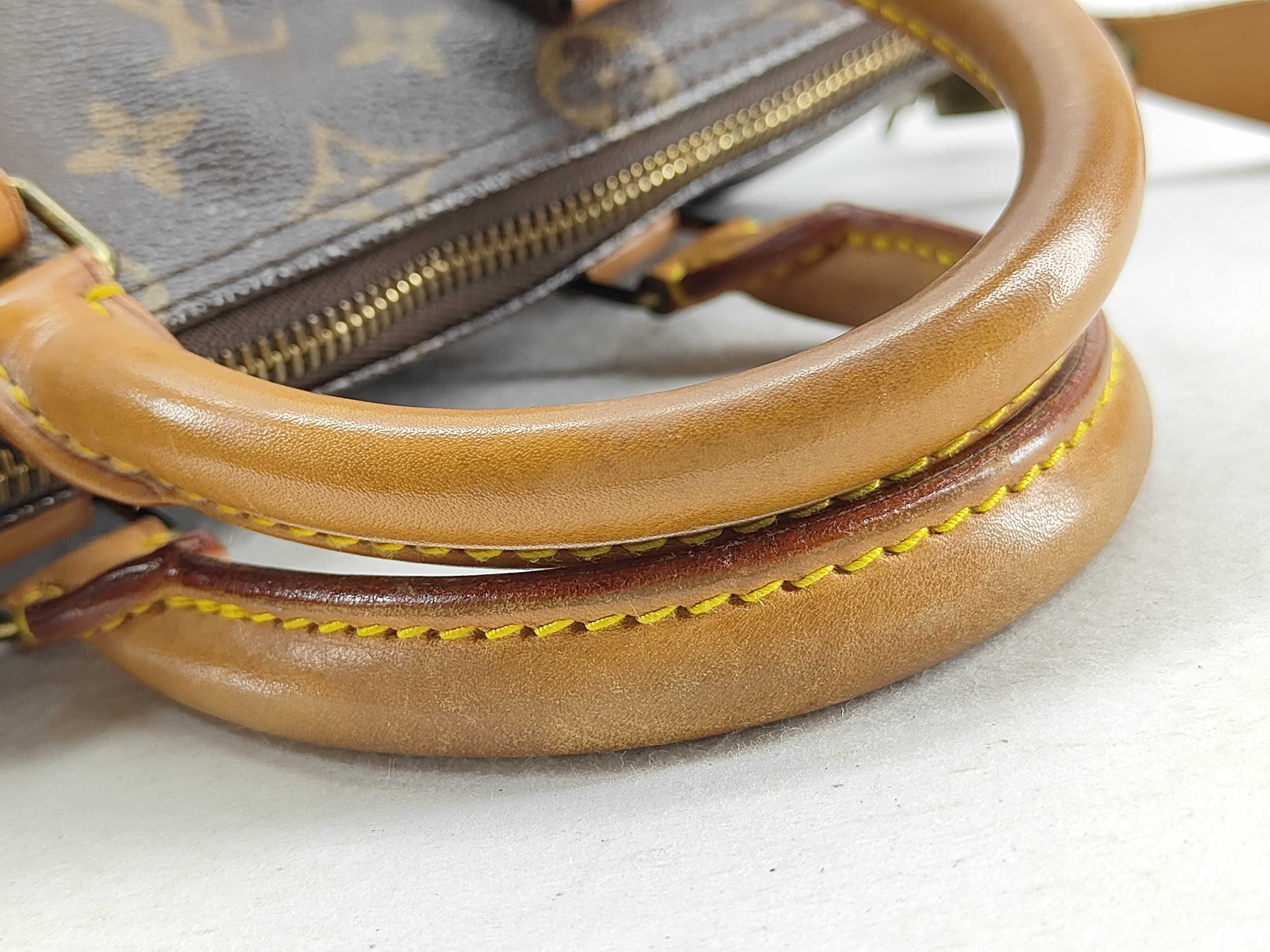 Monogram Louis Vuitton Speedy 25 Boston Bag — view 8
