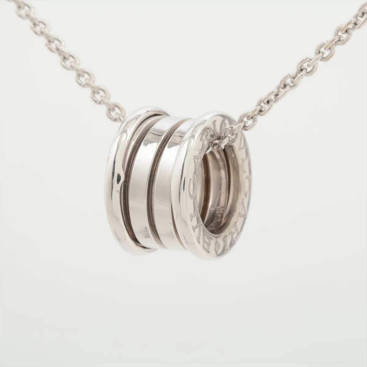 B Zero One Necklace 750 (WG) 11.7g Crab canth hole Part of the plating is — view 2