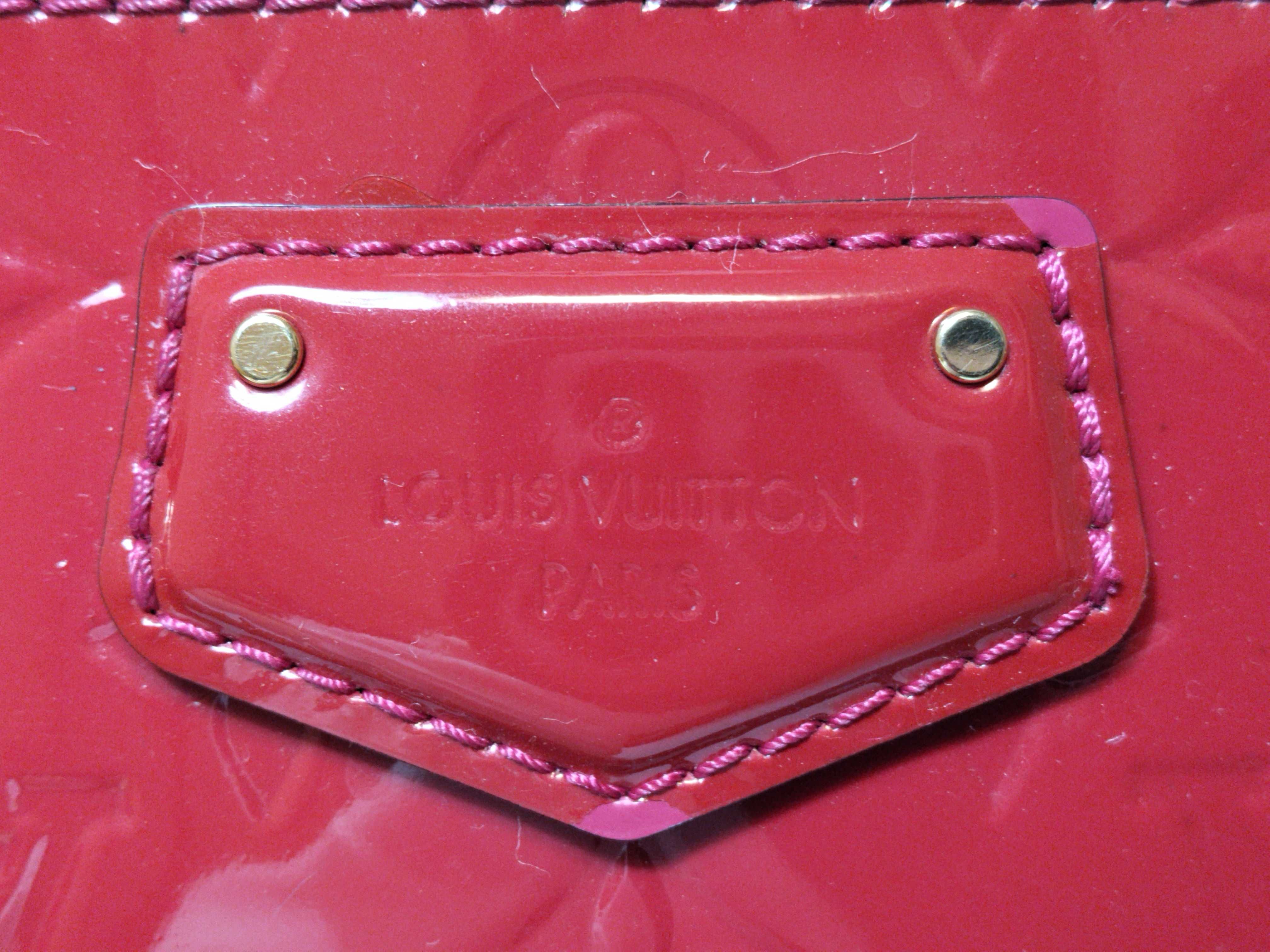 Vernis Montebello PM Handbag — view 15