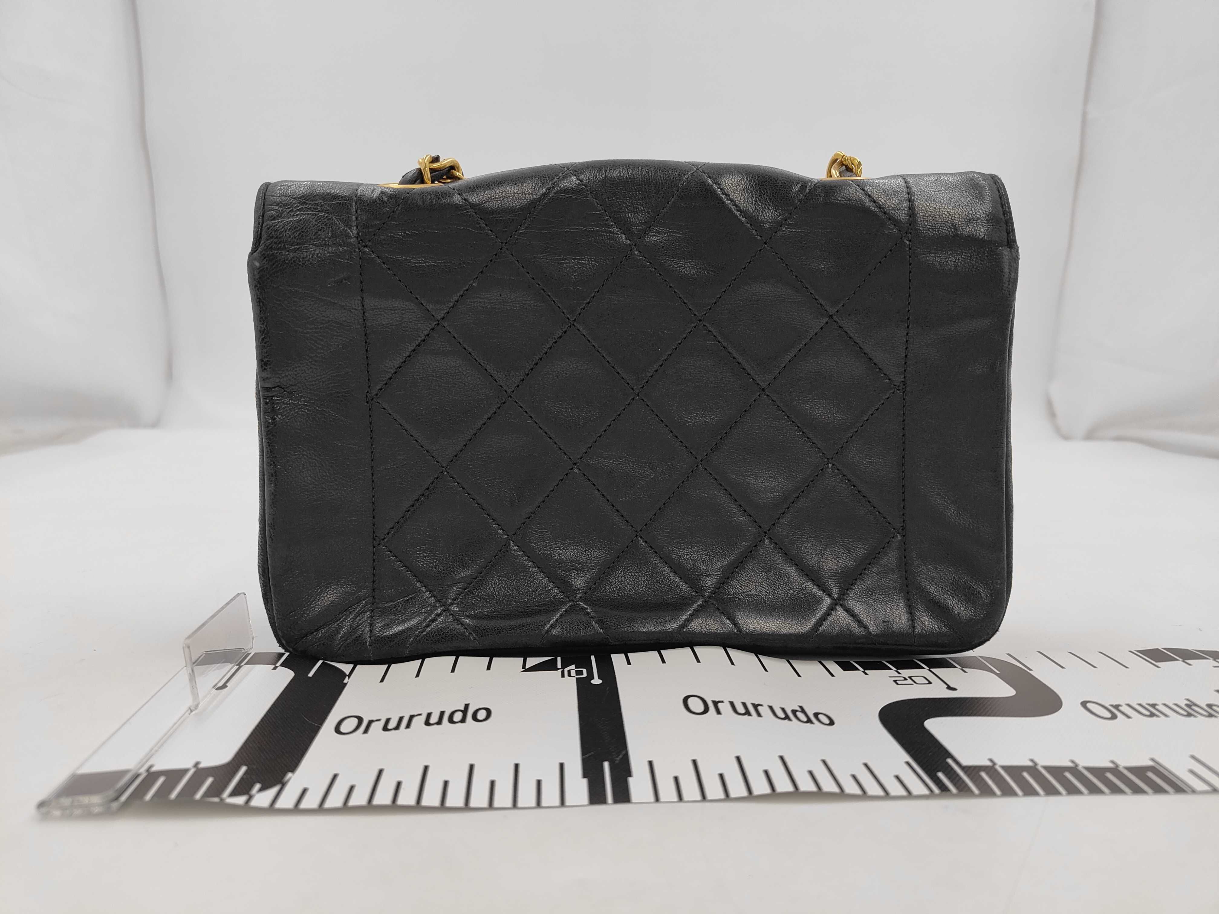Lambskin Matelassé Coco Mark Diana Shoulder Bag Chain Shoulder Bag — view 2