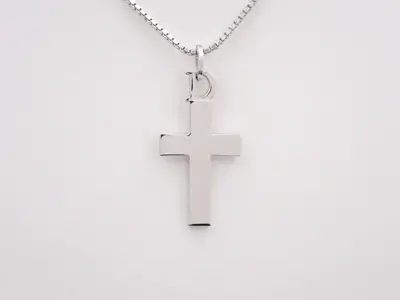 Necklace, chain approximately 40cm
